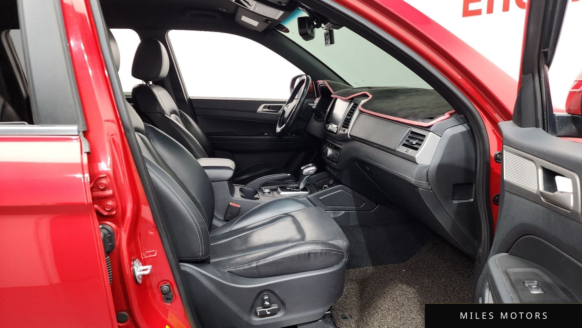 KG Mobility Rexton 2019 — миниатюра 17
