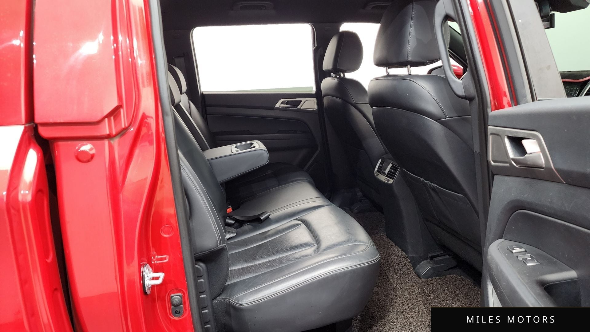 KG Mobility Rexton 2019 — миниатюра 16