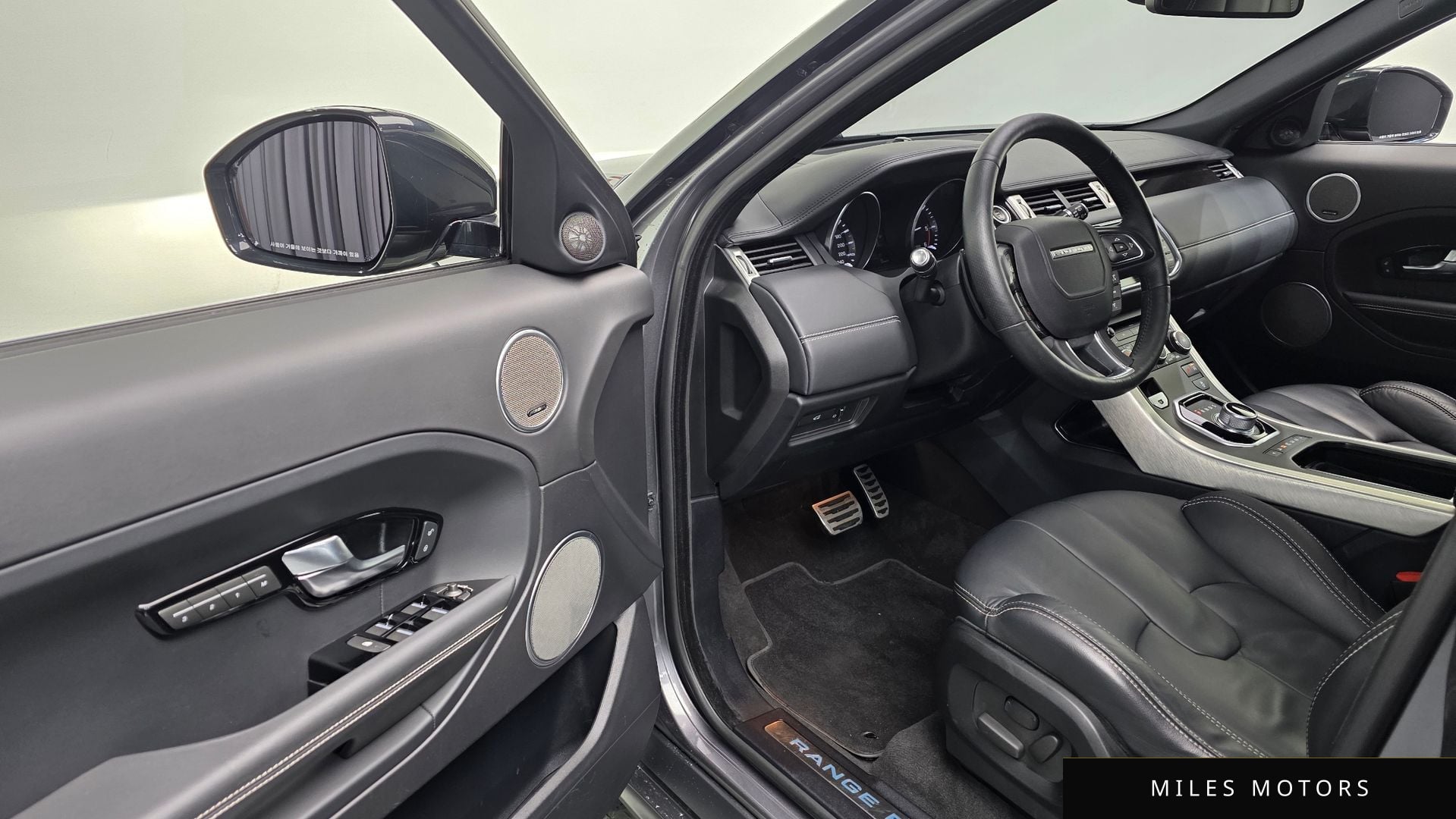 Land Rover Range Rover Evoque 2015 — миниатюра 12