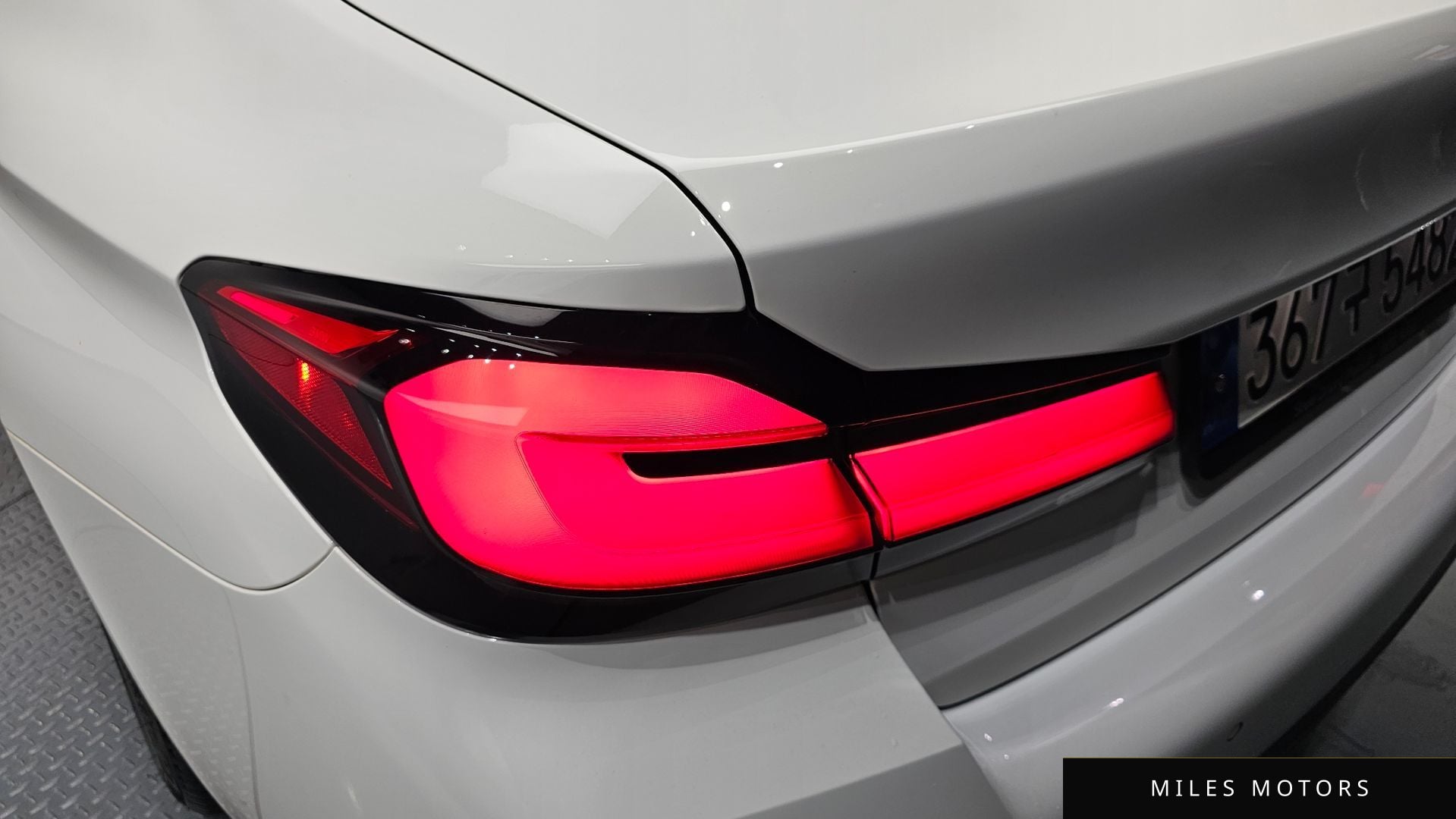 BMW 5 Series (G30) 2022 — миниатюра 9