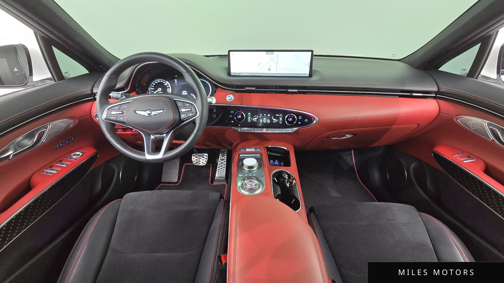 Genesis GV70 2023 — миниатюра 10