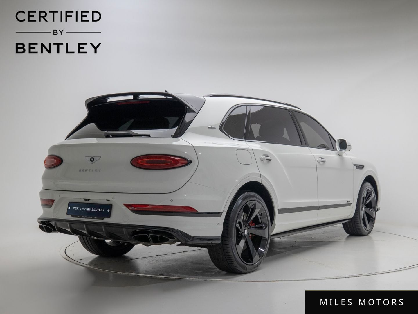 Bentley Bentayga 2024 — миниатюра 4