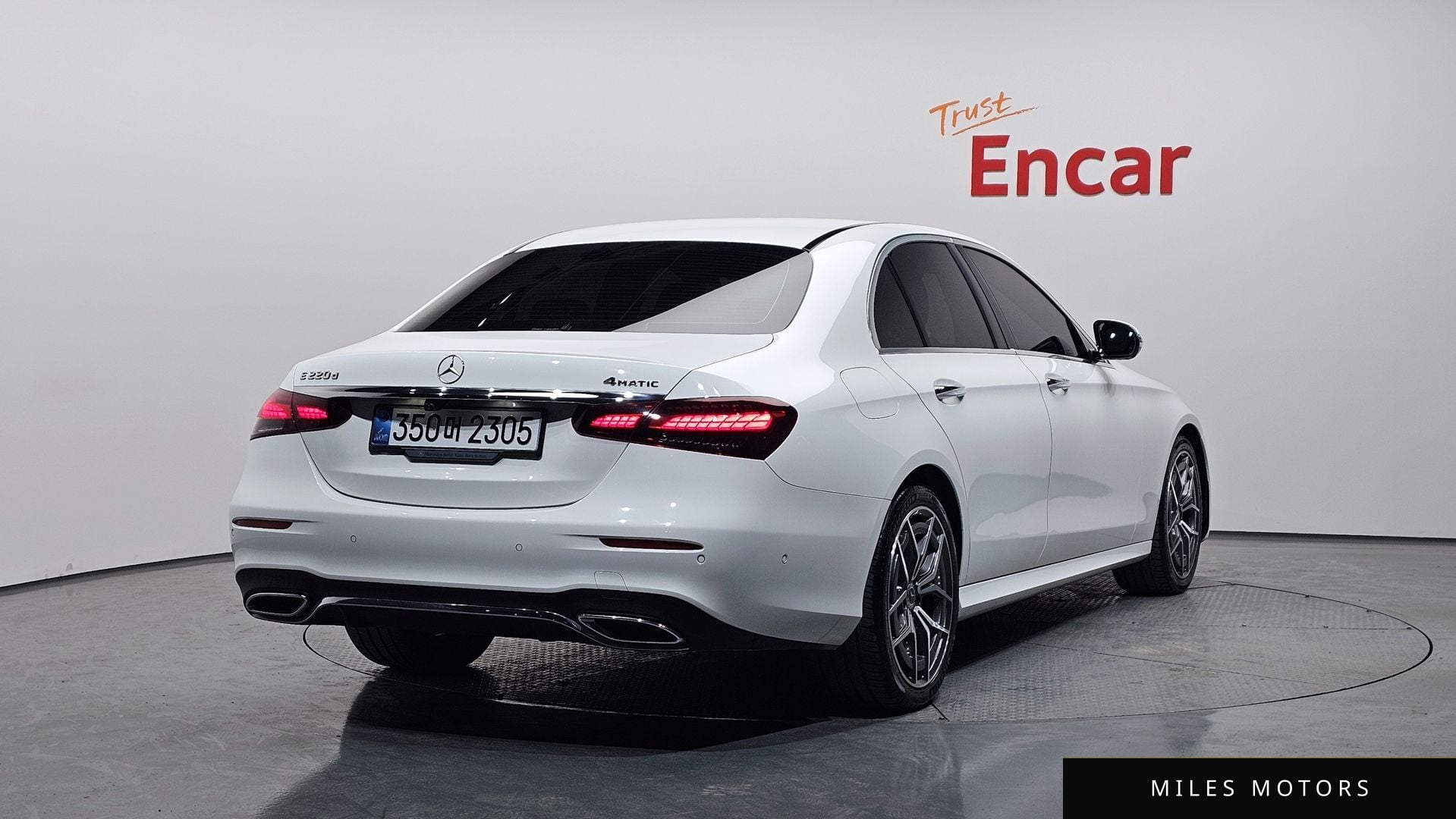 Mercedes-Benz E-Class W213 2021 — миниатюра 2