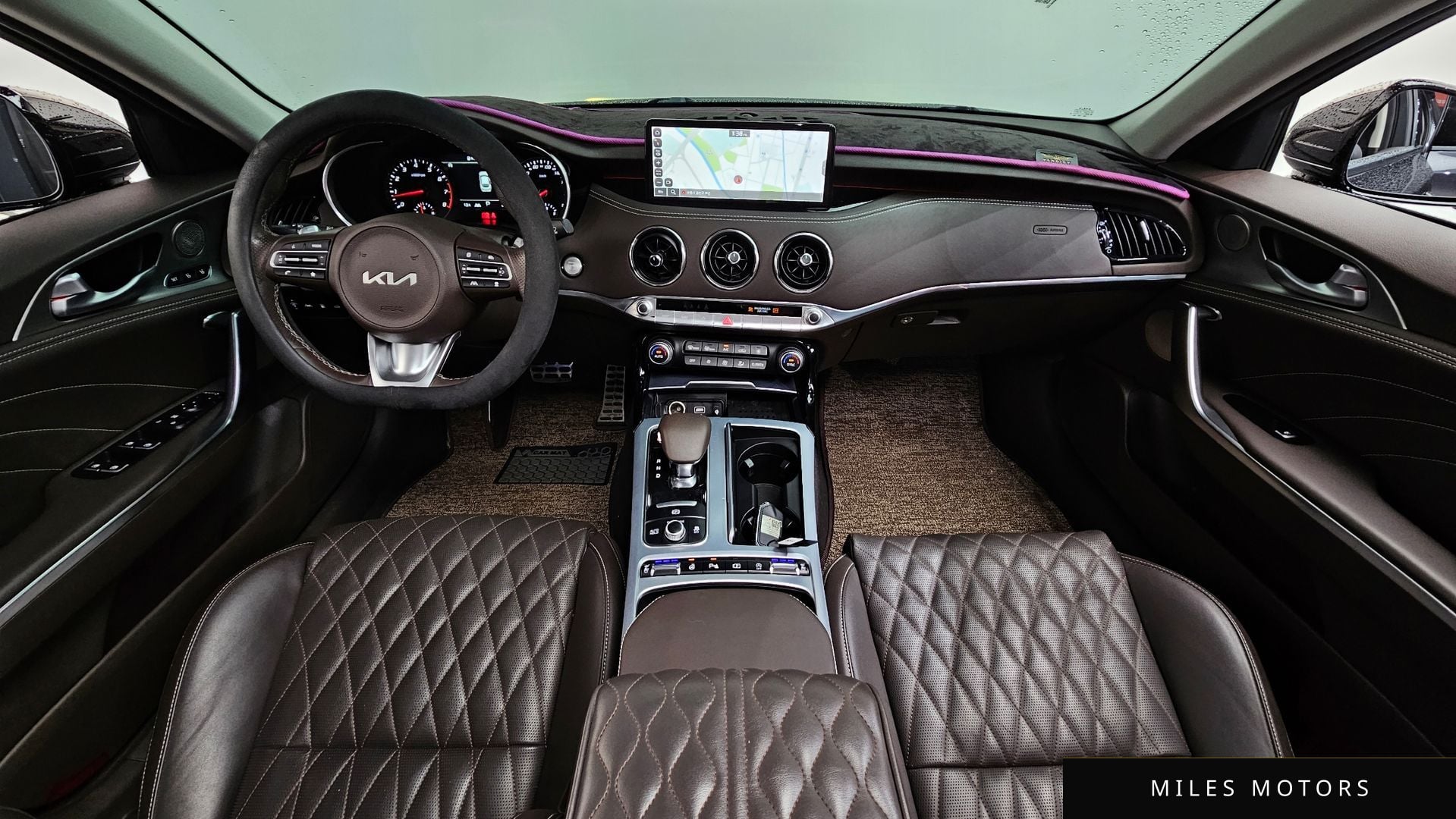 Kia Stinger 2023 — миниатюра 10