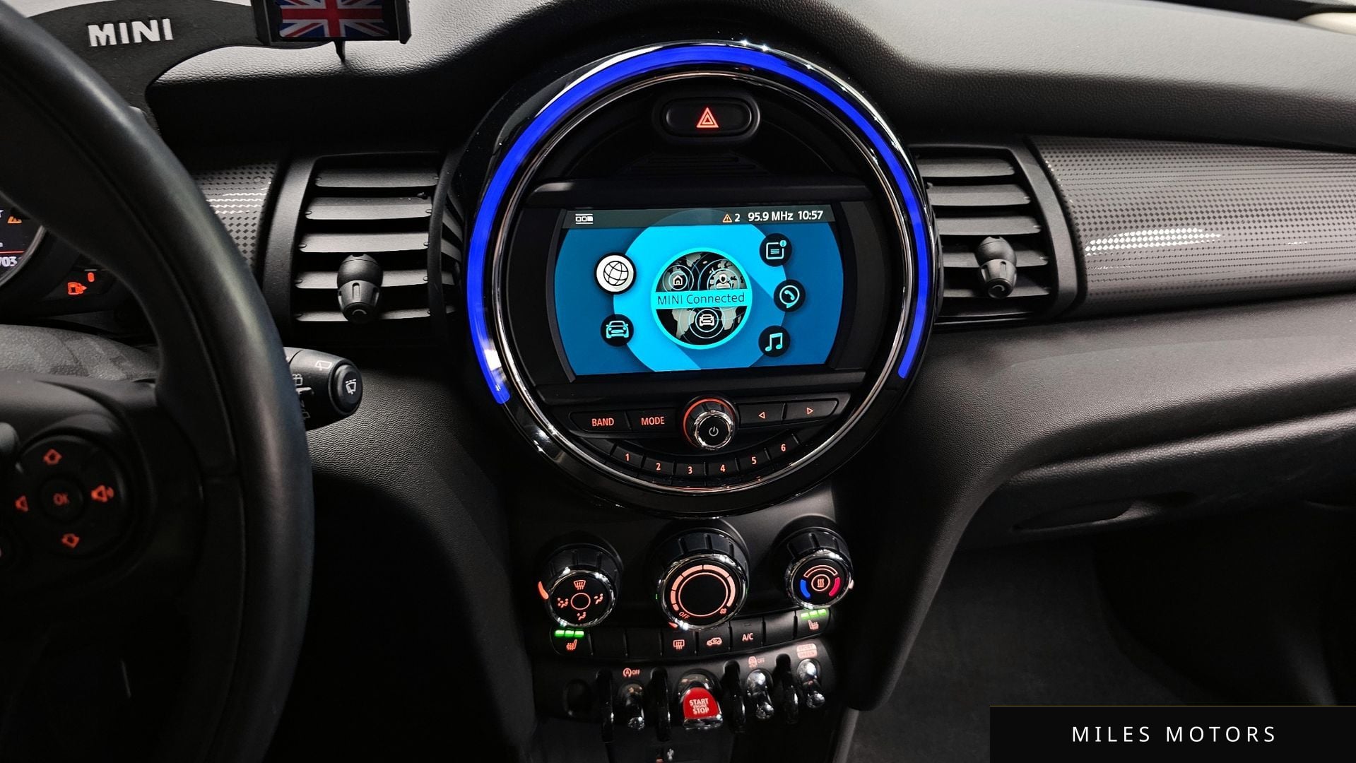 MINI Cooper 2019 — миниатюра 18
