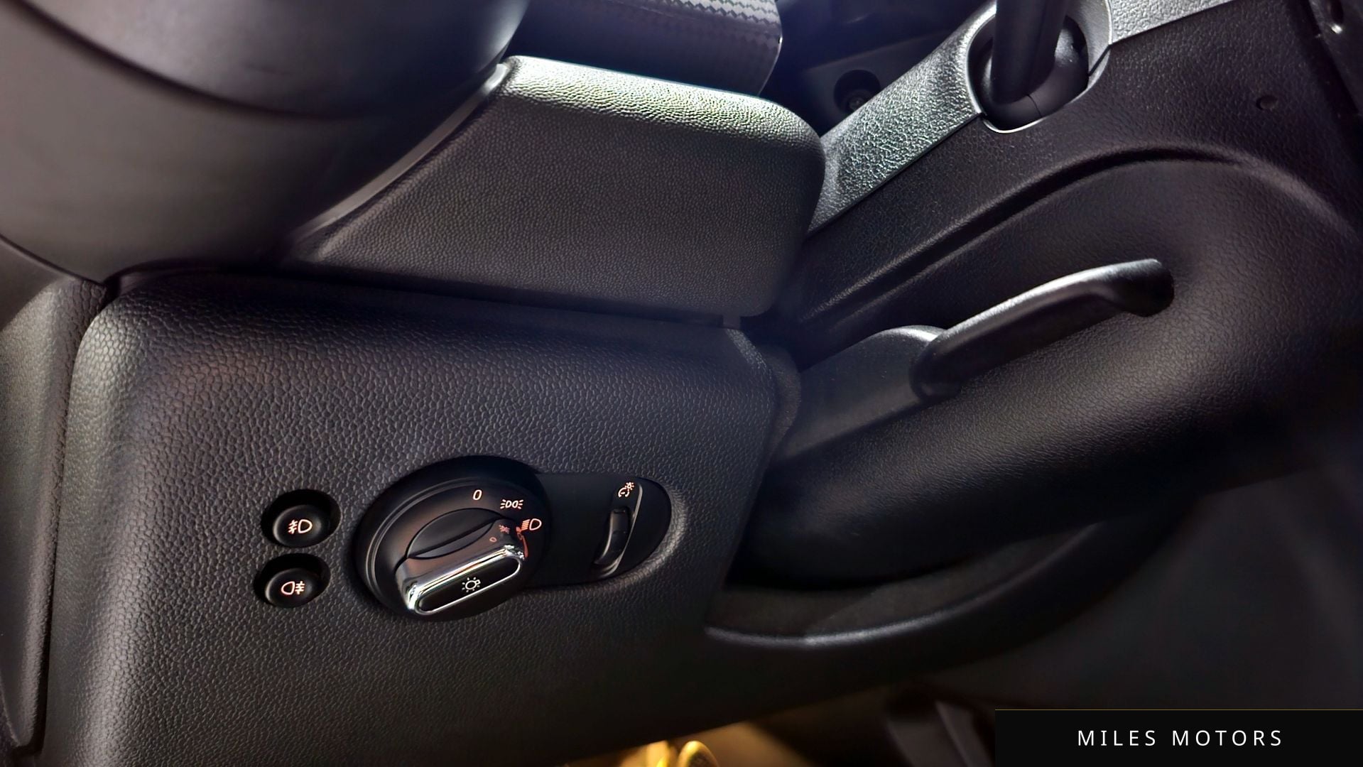 MINI Cooper 2019 — миниатюра 27