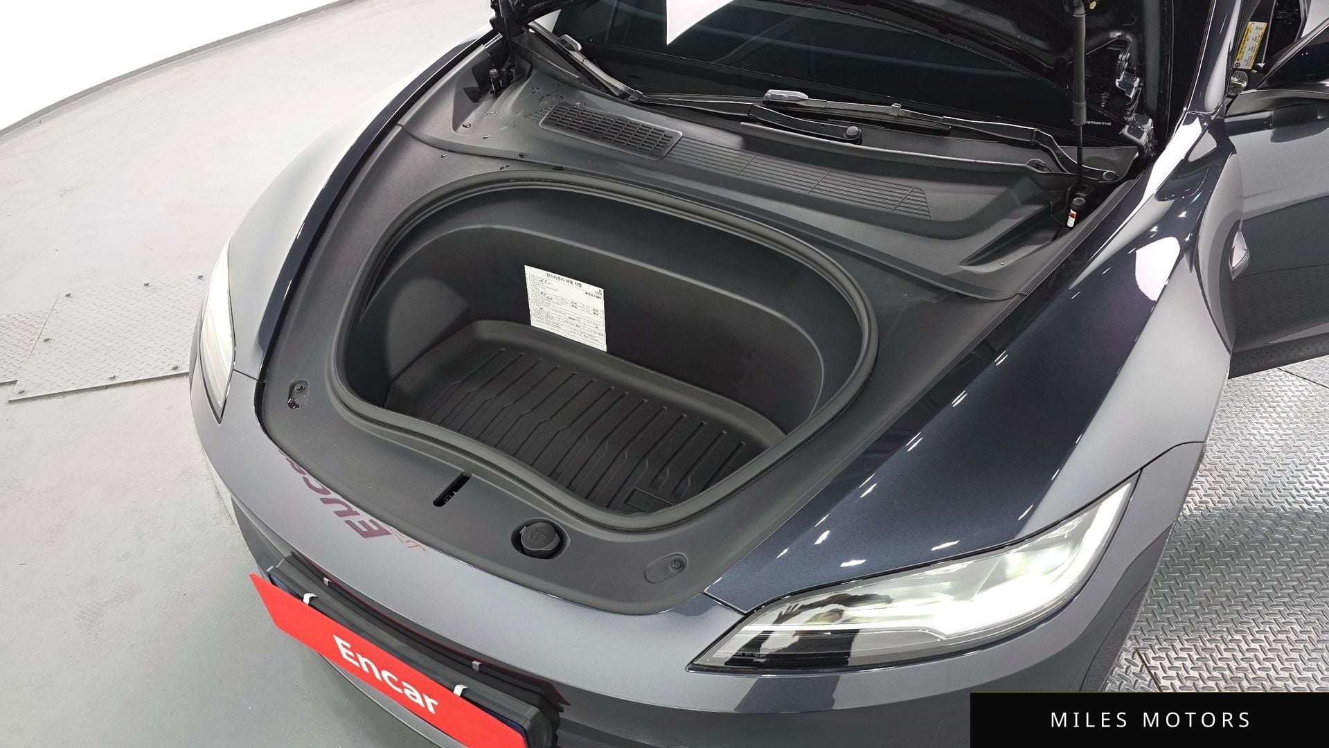 Tesla 모델 3 2024 — миниатюра 6