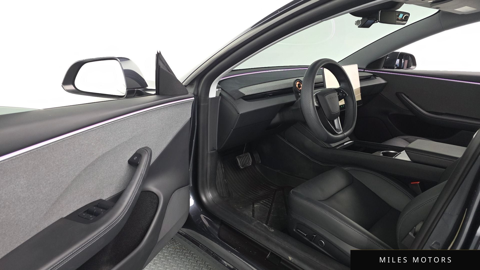 Tesla 모델 3 2024 — миниатюра 10