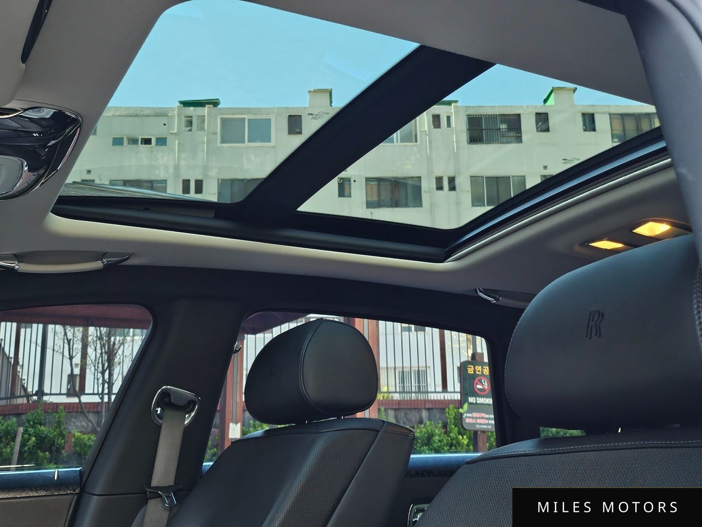 Rolls-Royce 고스트 2013 — миниатюра 16
