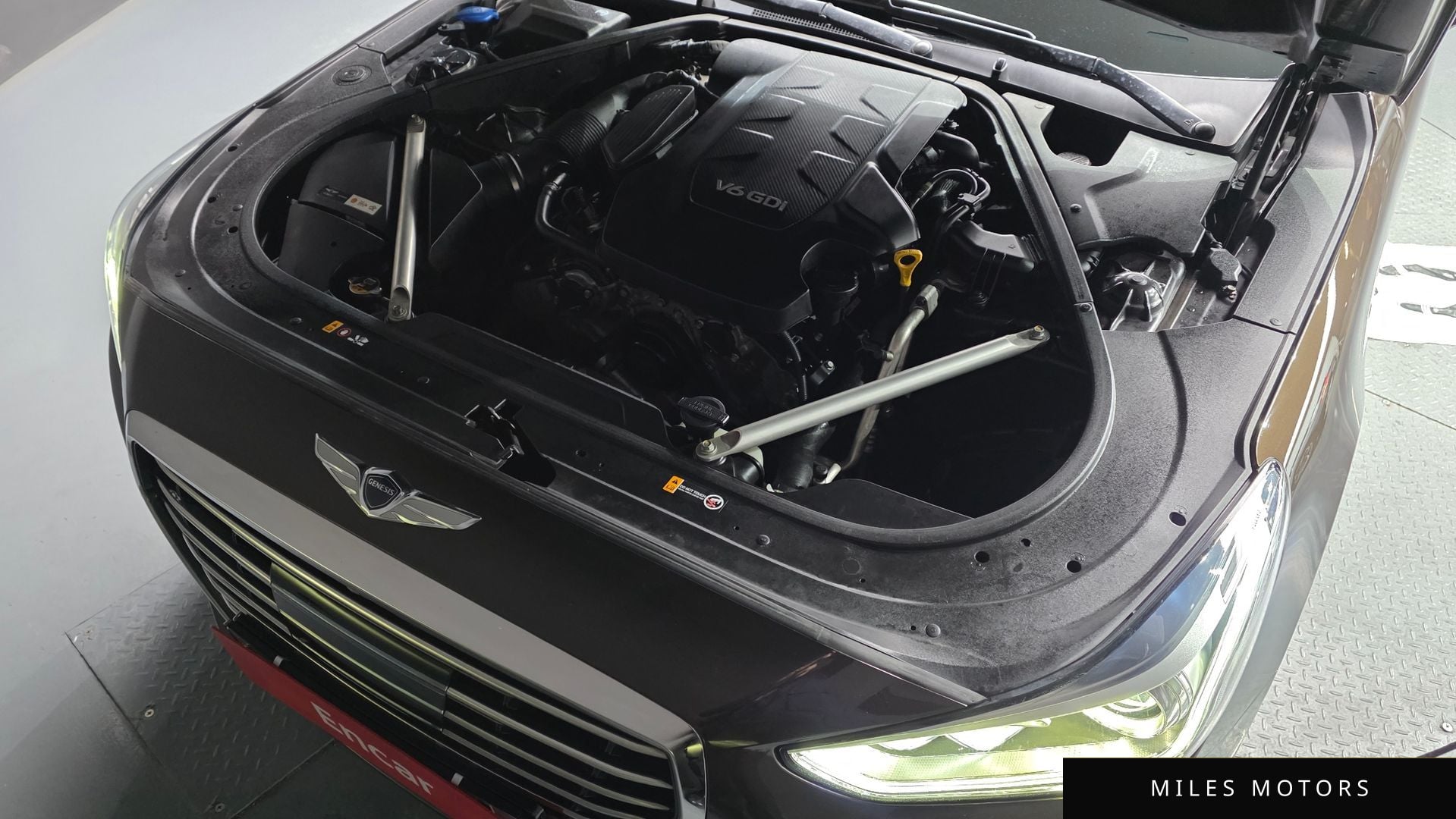 Genesis EQ900 2016 — миниатюра 6
