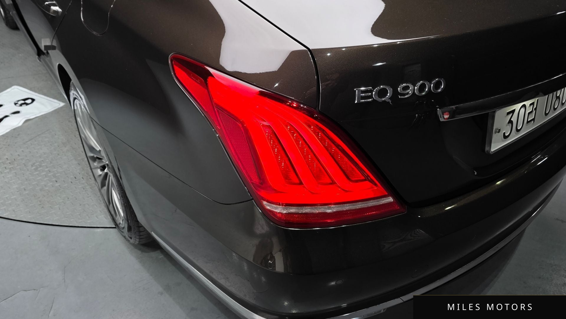 Genesis EQ900 2016 — миниатюра 9