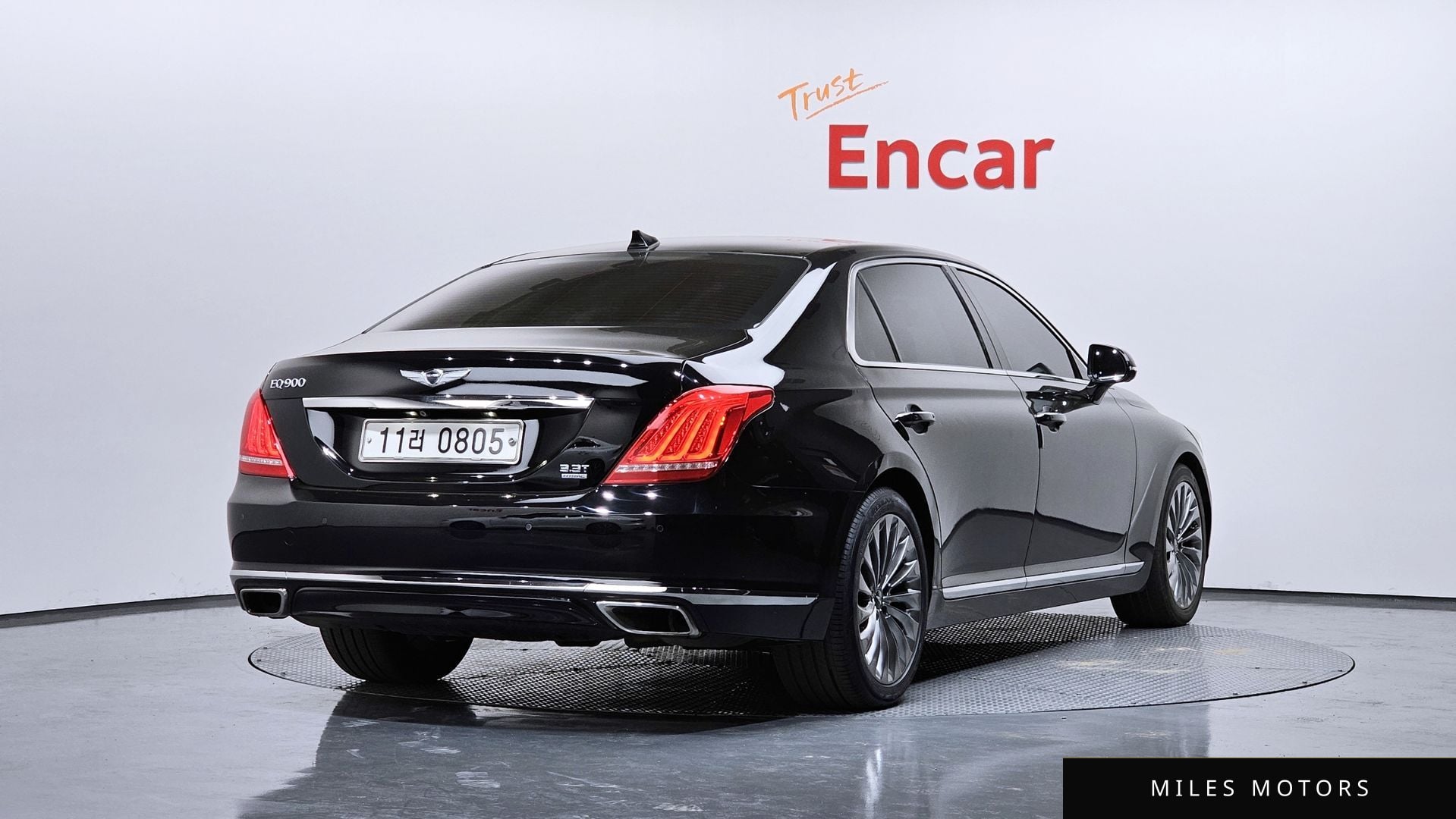 Genesis EQ900 2016 — миниатюра 2