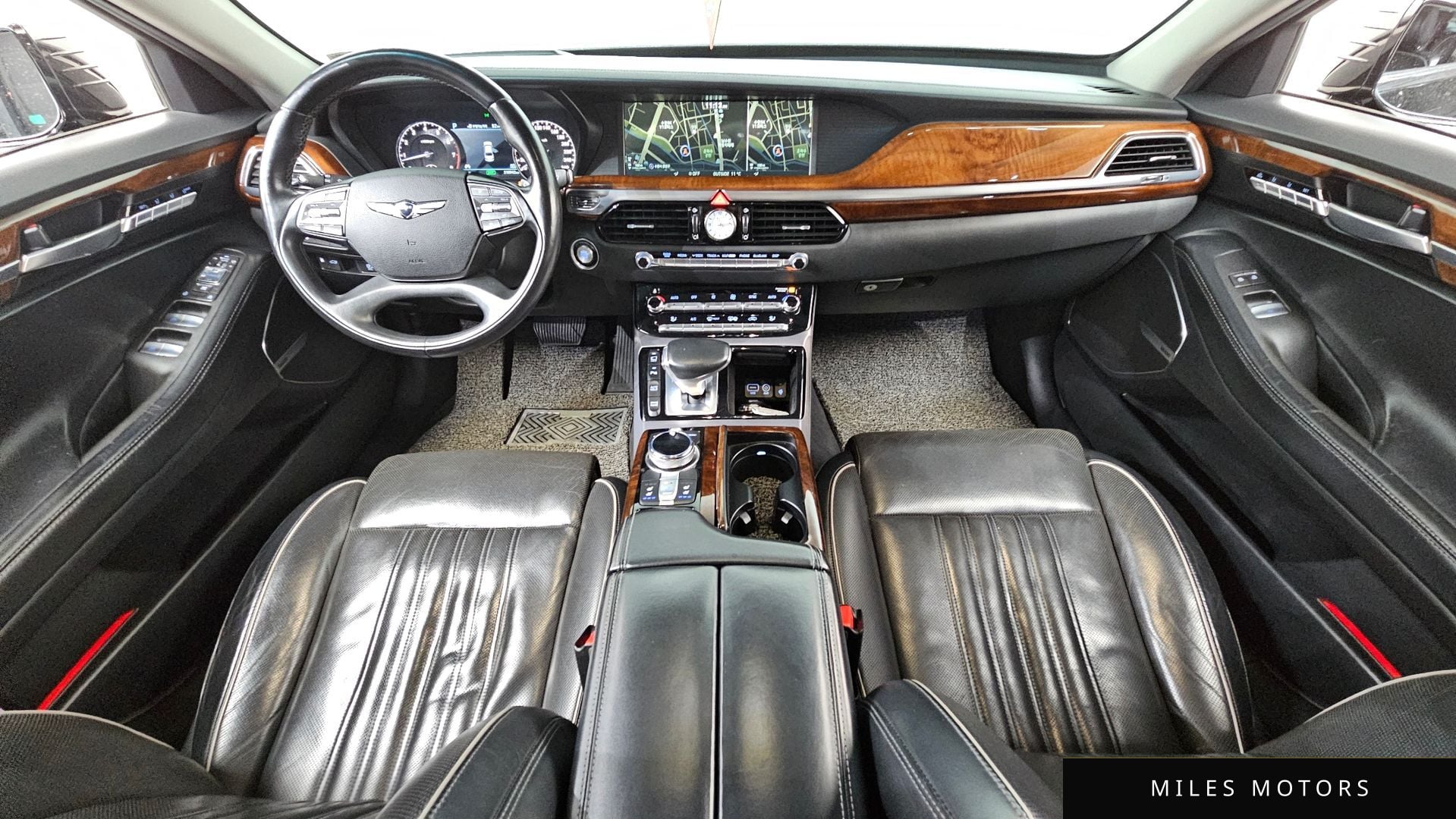 Genesis EQ900 2016 — миниатюра 7