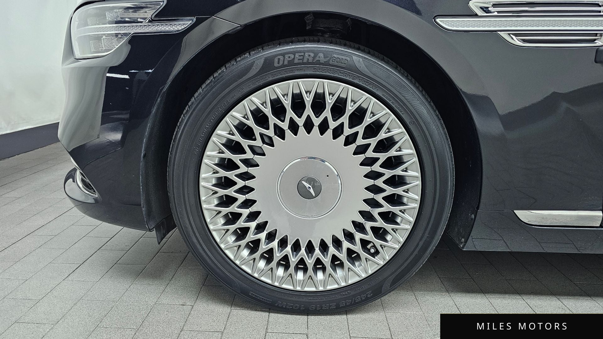 Genesis G90 2020 — миниатюра 5