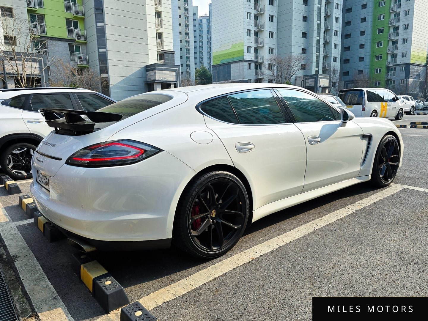 Porsche Panamera 2011 — миниатюра 4