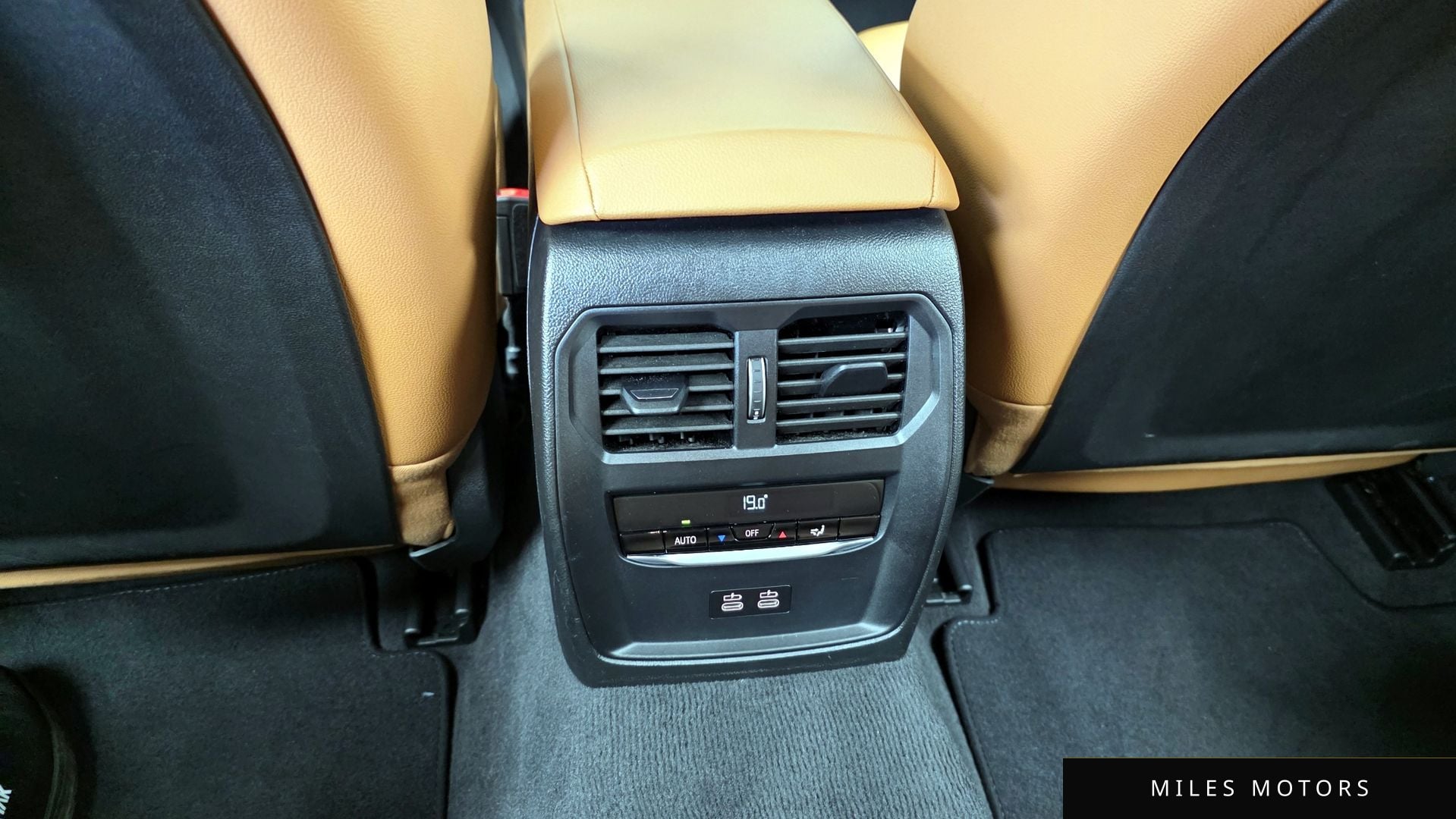 BMW 3시리즈 (G20) 2025 — миниатюра 25