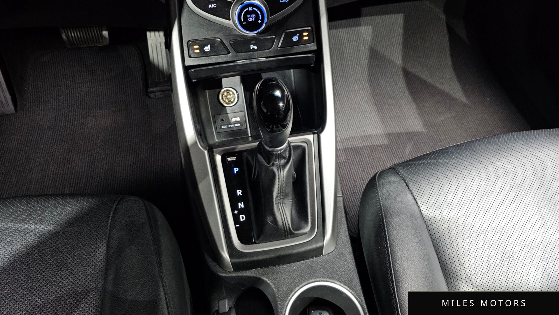 Hyundai AVANTE 2015 — миниатюра 12