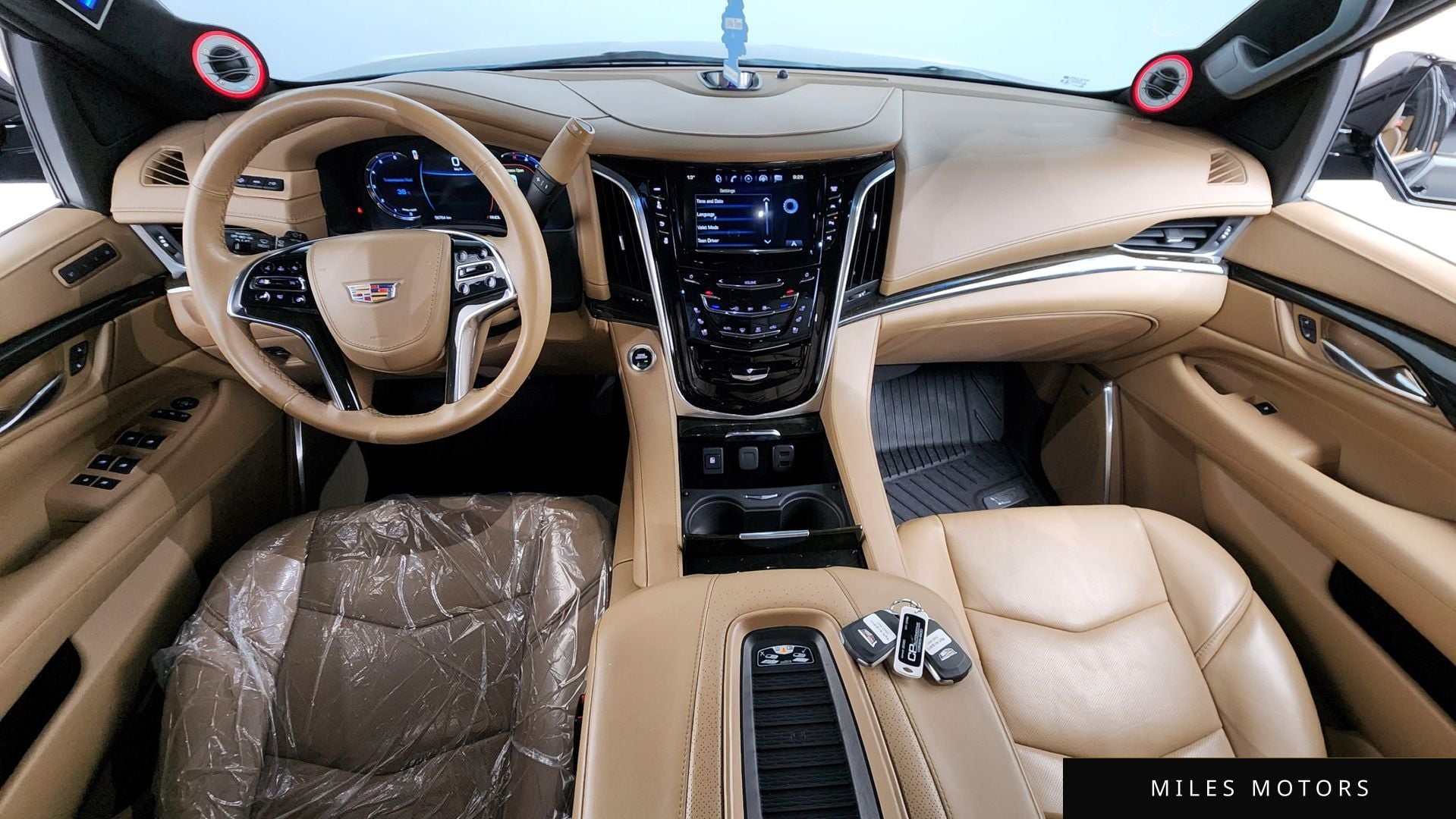 Cadillac Escalade 2019 — миниатюра 10