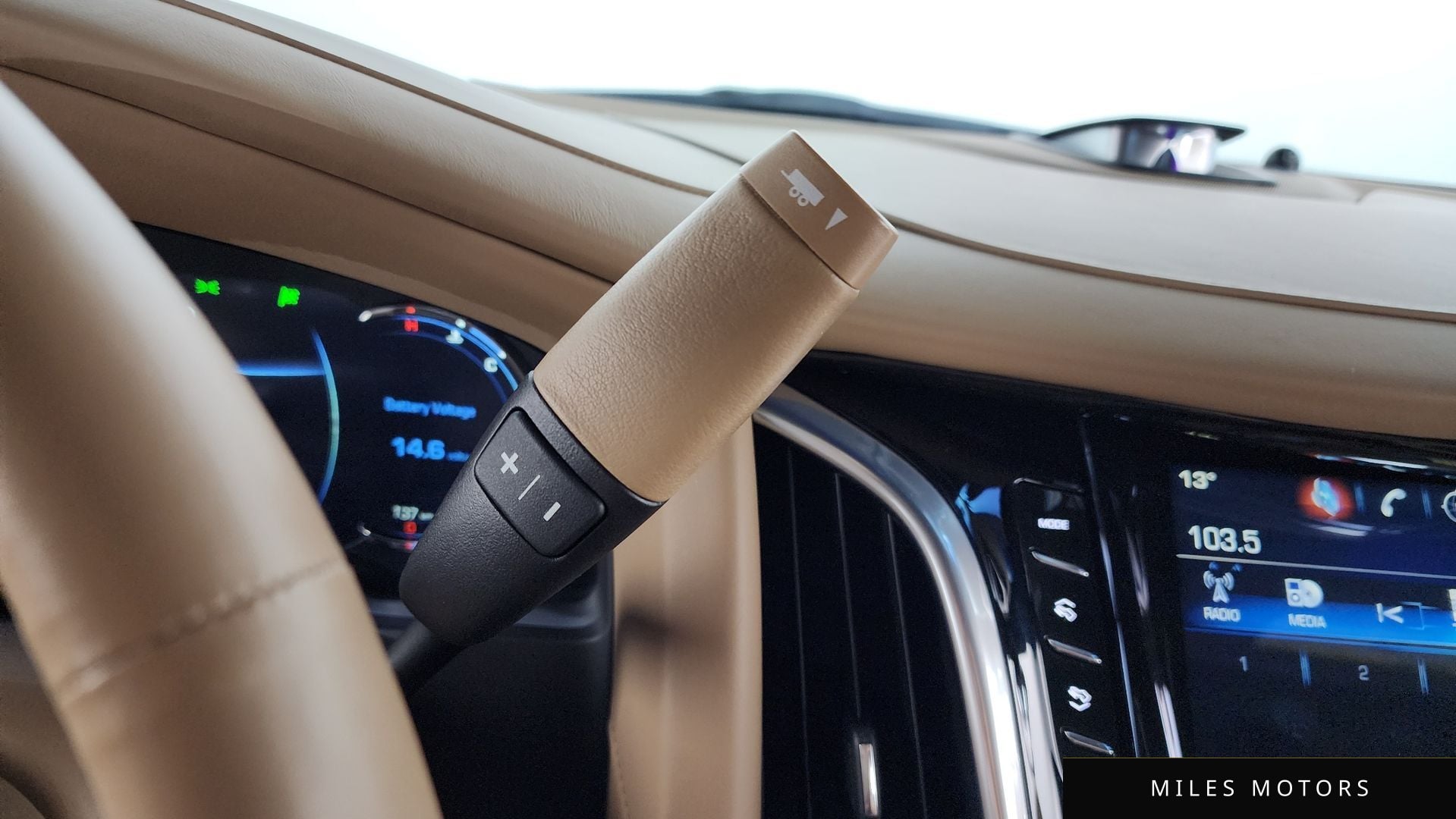 Cadillac Escalade 2019 — миниатюра 12