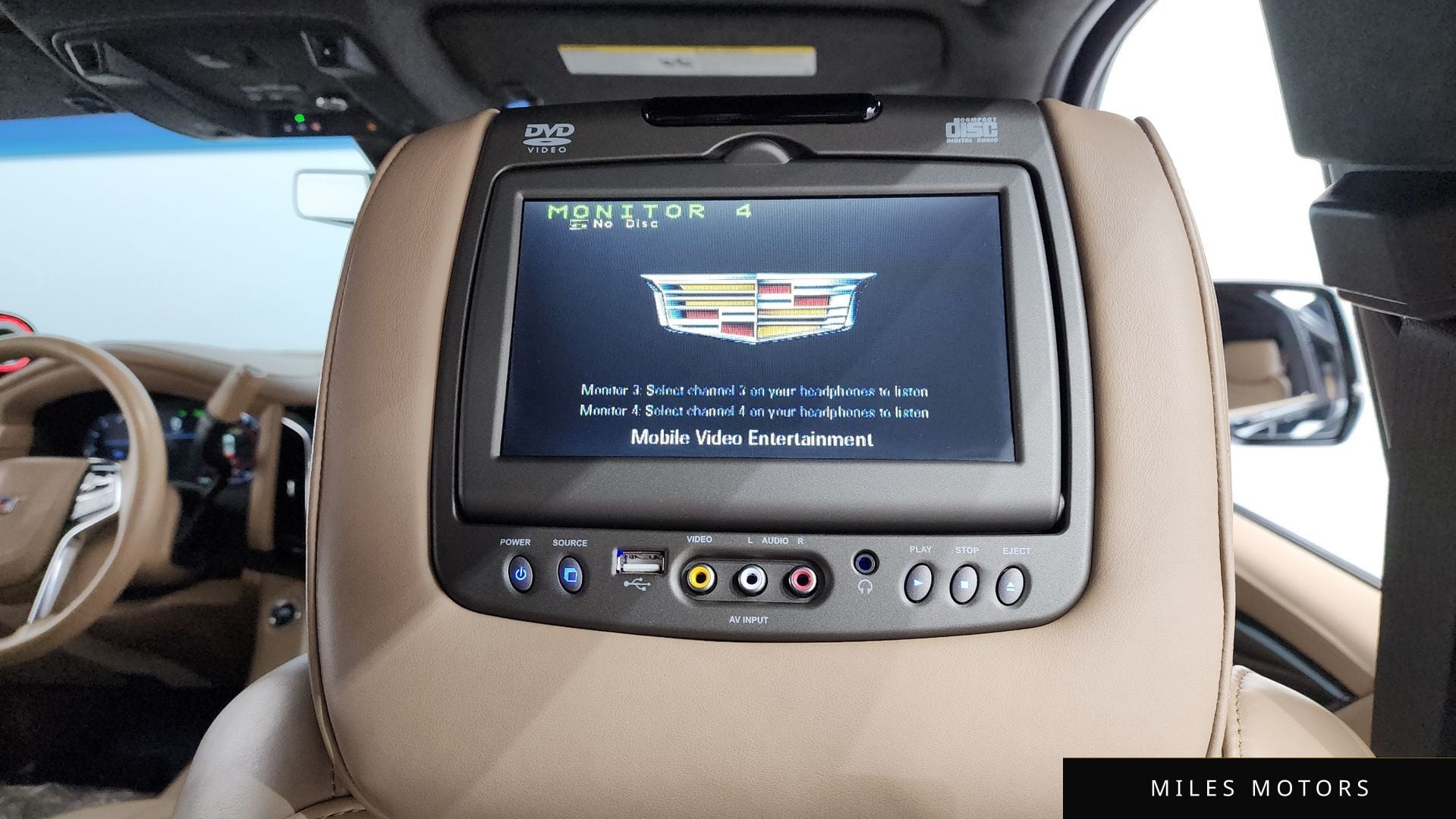 Cadillac Escalade 2019 — миниатюра 27
