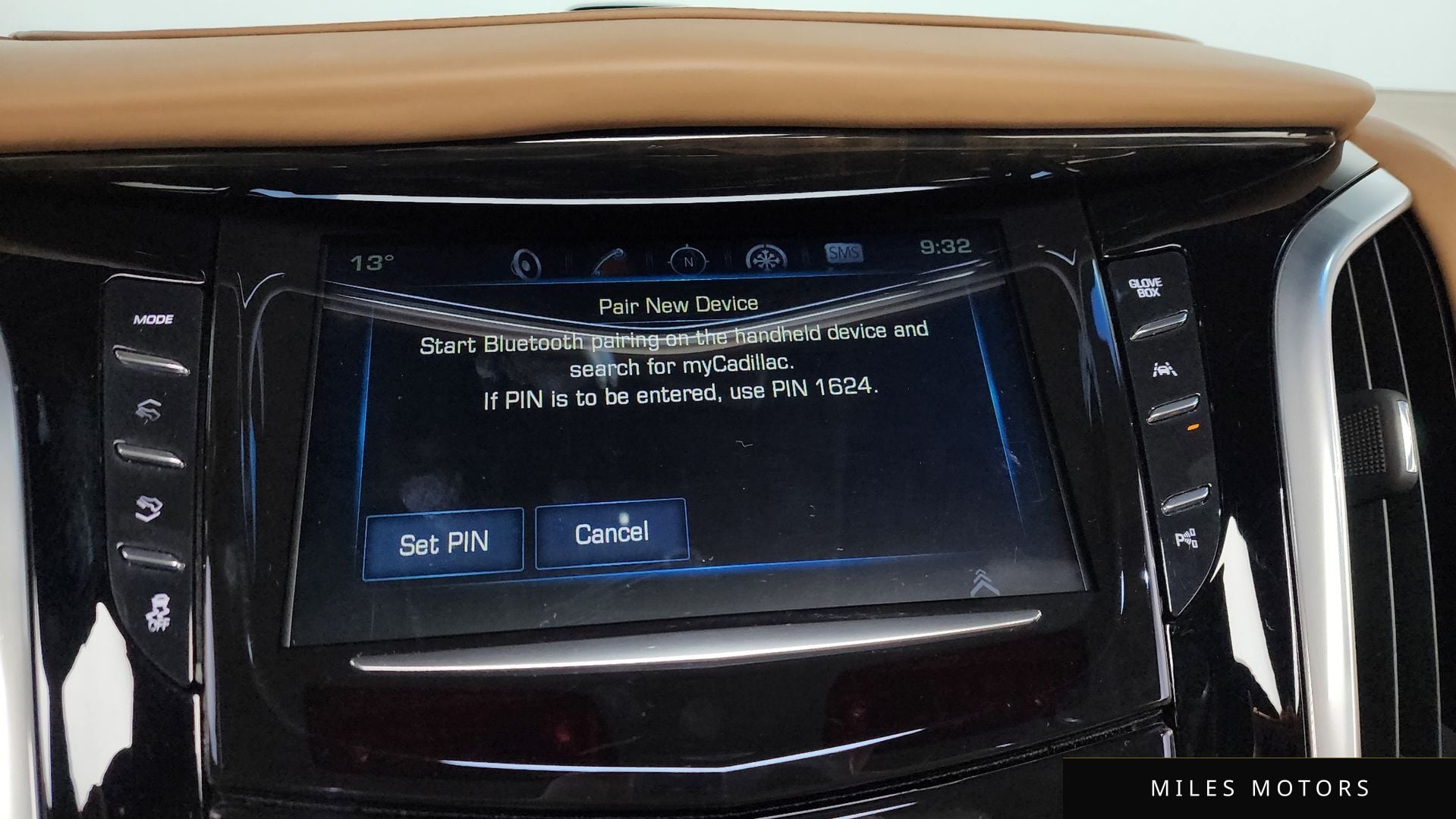 Cadillac Escalade 2019 — миниатюра 33
