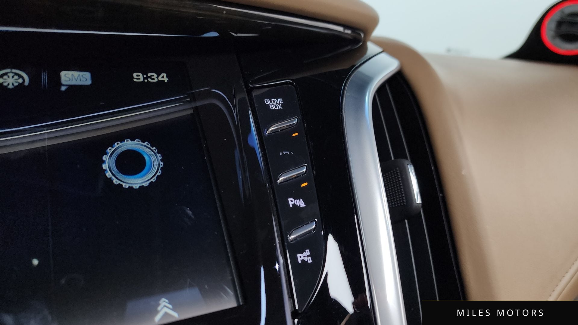 Cadillac Escalade 2019 — миниатюра 35