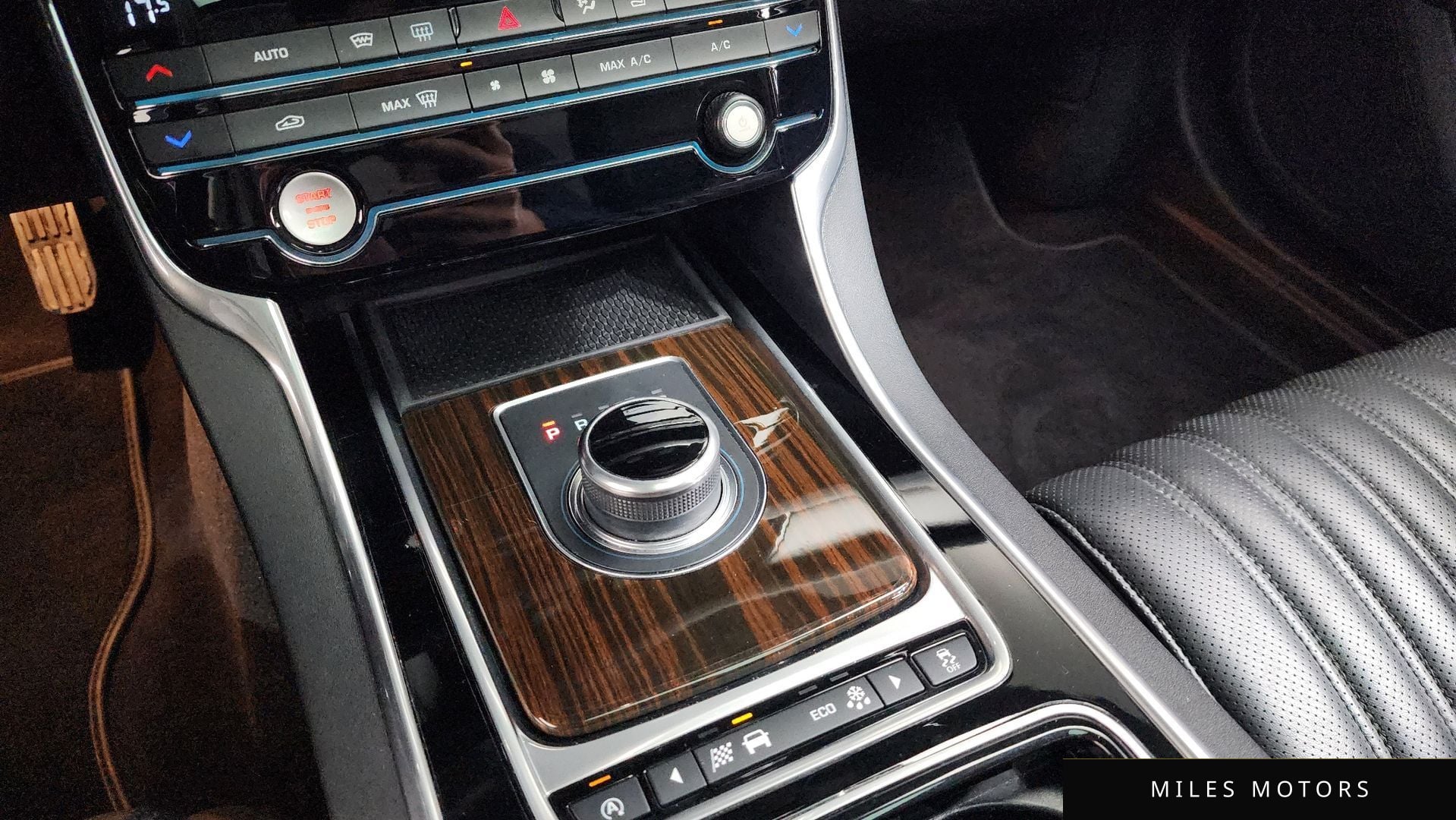 Jaguar XF (X260) 2017 — миниатюра 9