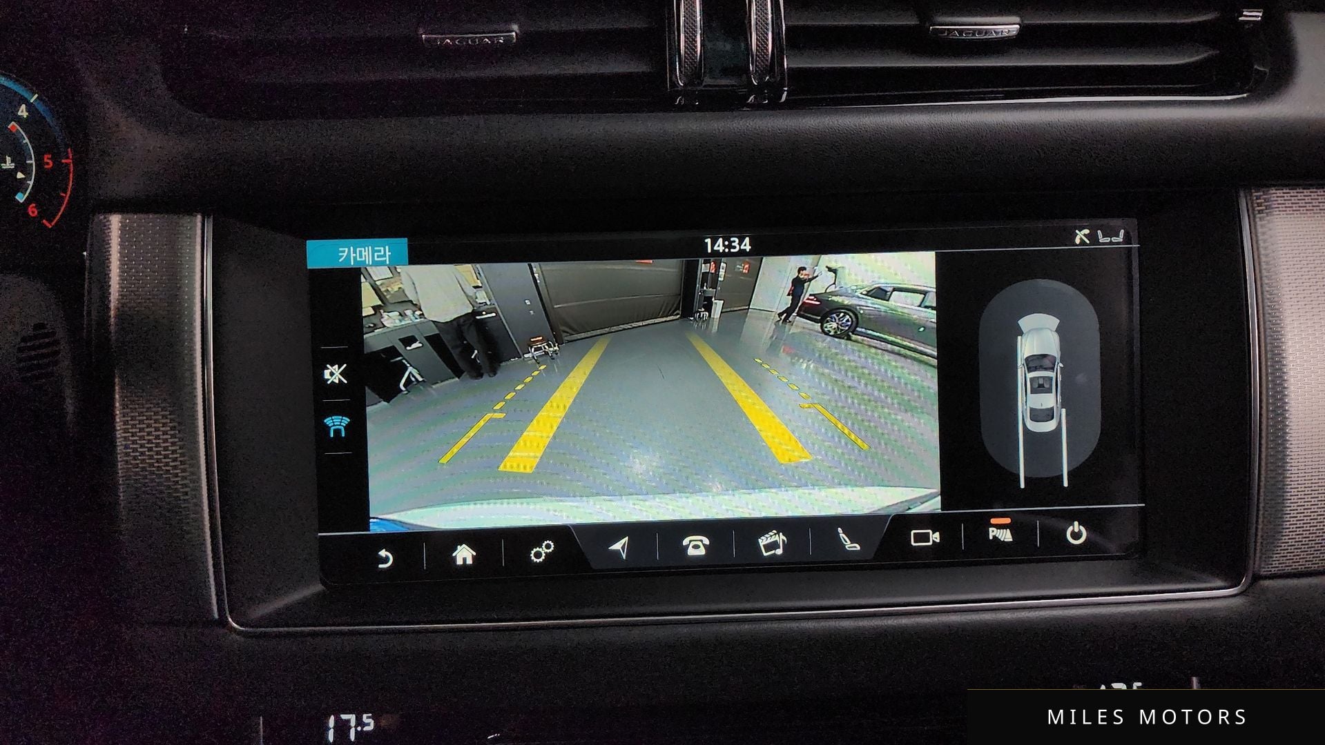 Jaguar XF (X260) 2017 — миниатюра 16