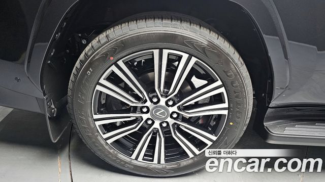 Лексус LX 2026 — миниатюра 5