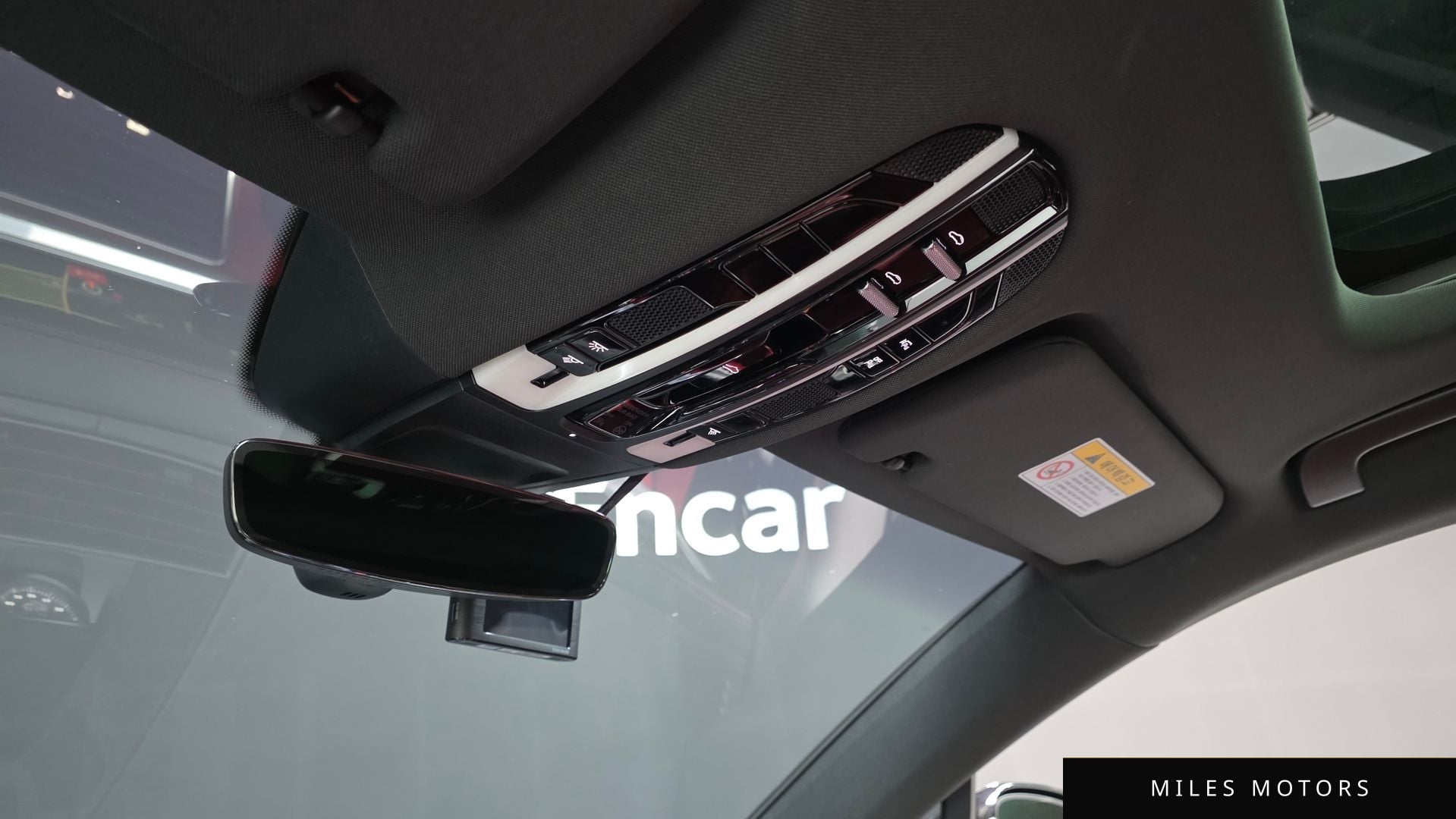 Porsche 파나메라 (971) 2018 — миниатюра 24