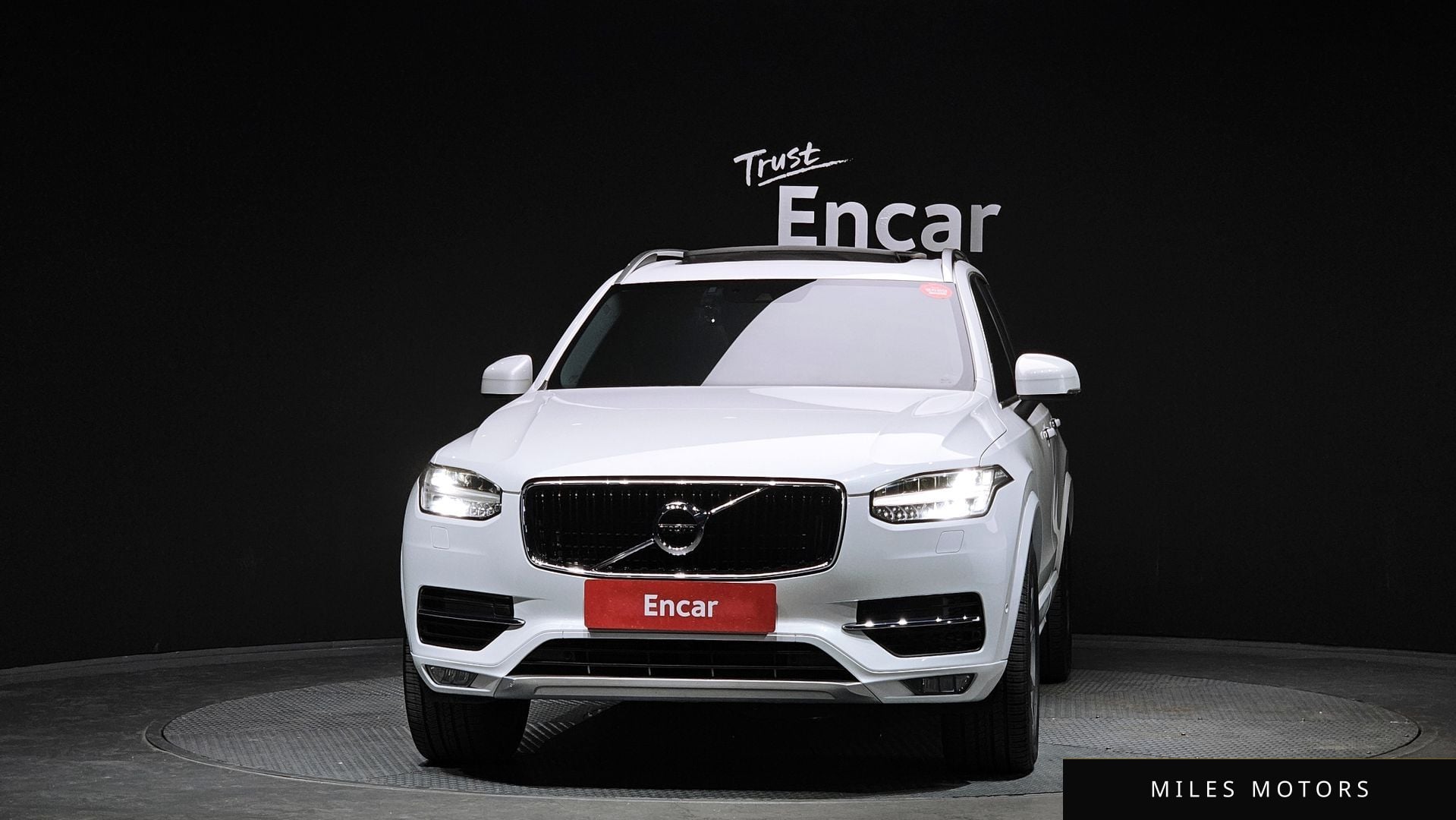 Volvo XC90 2019 — миниатюра 3