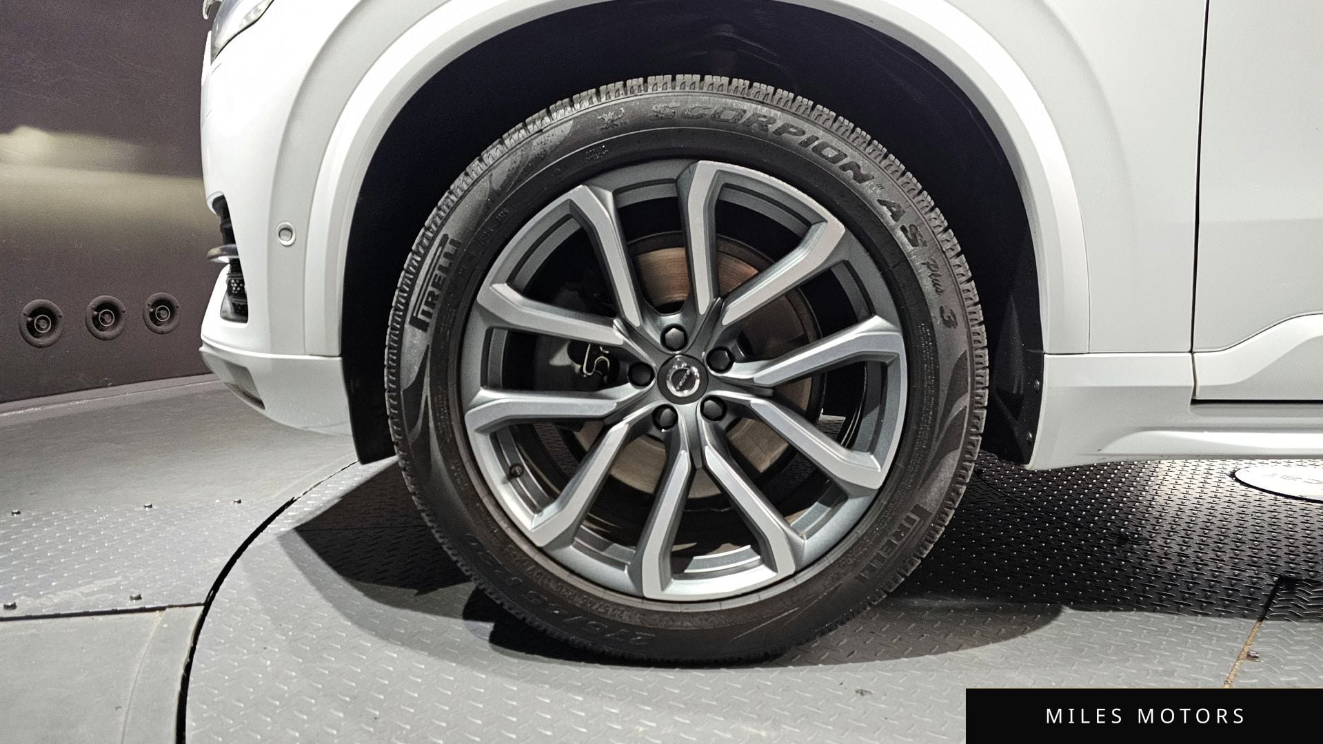 Volvo XC90 2019 — миниатюра 5