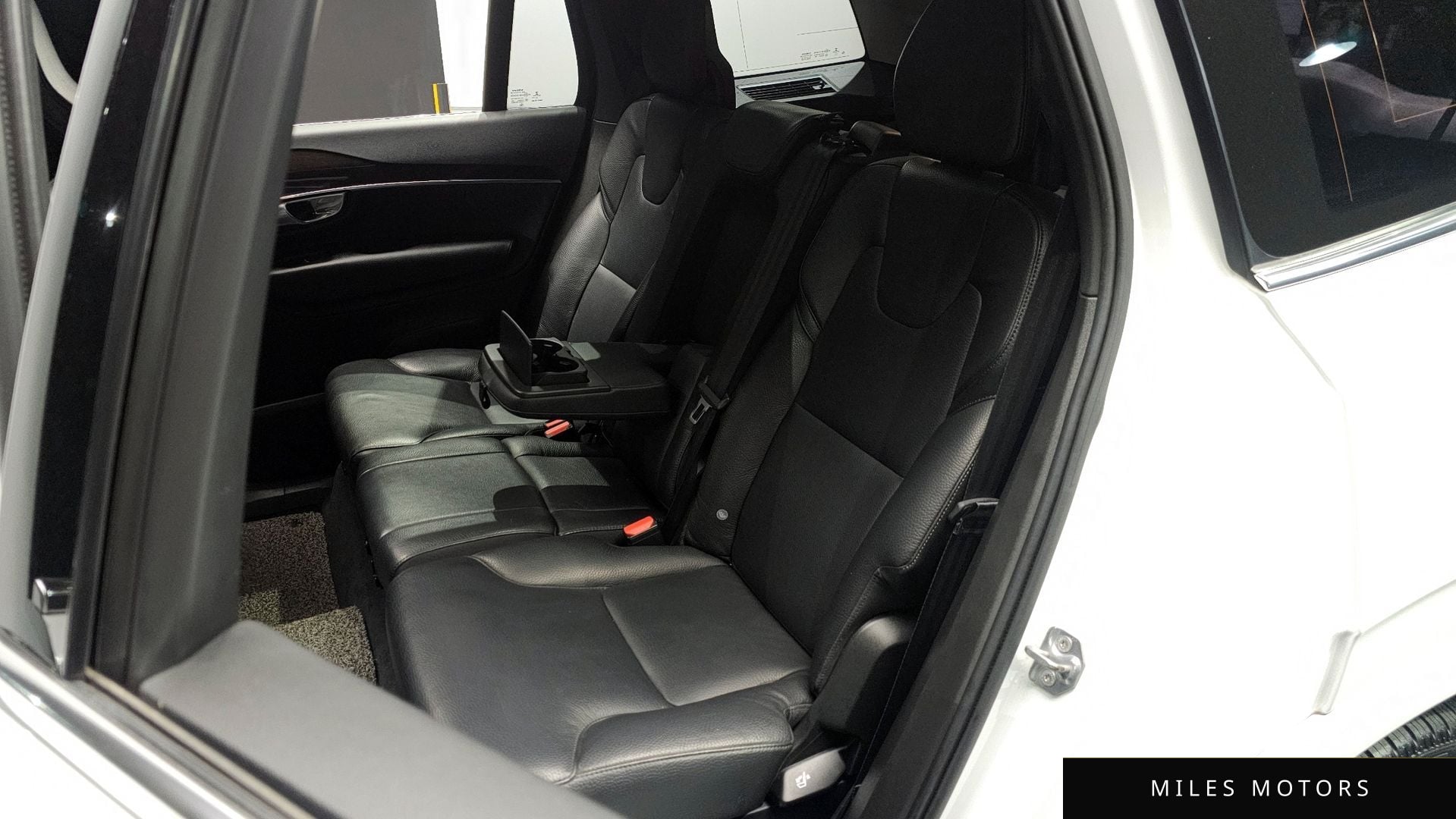 Volvo XC90 2019 — миниатюра 12