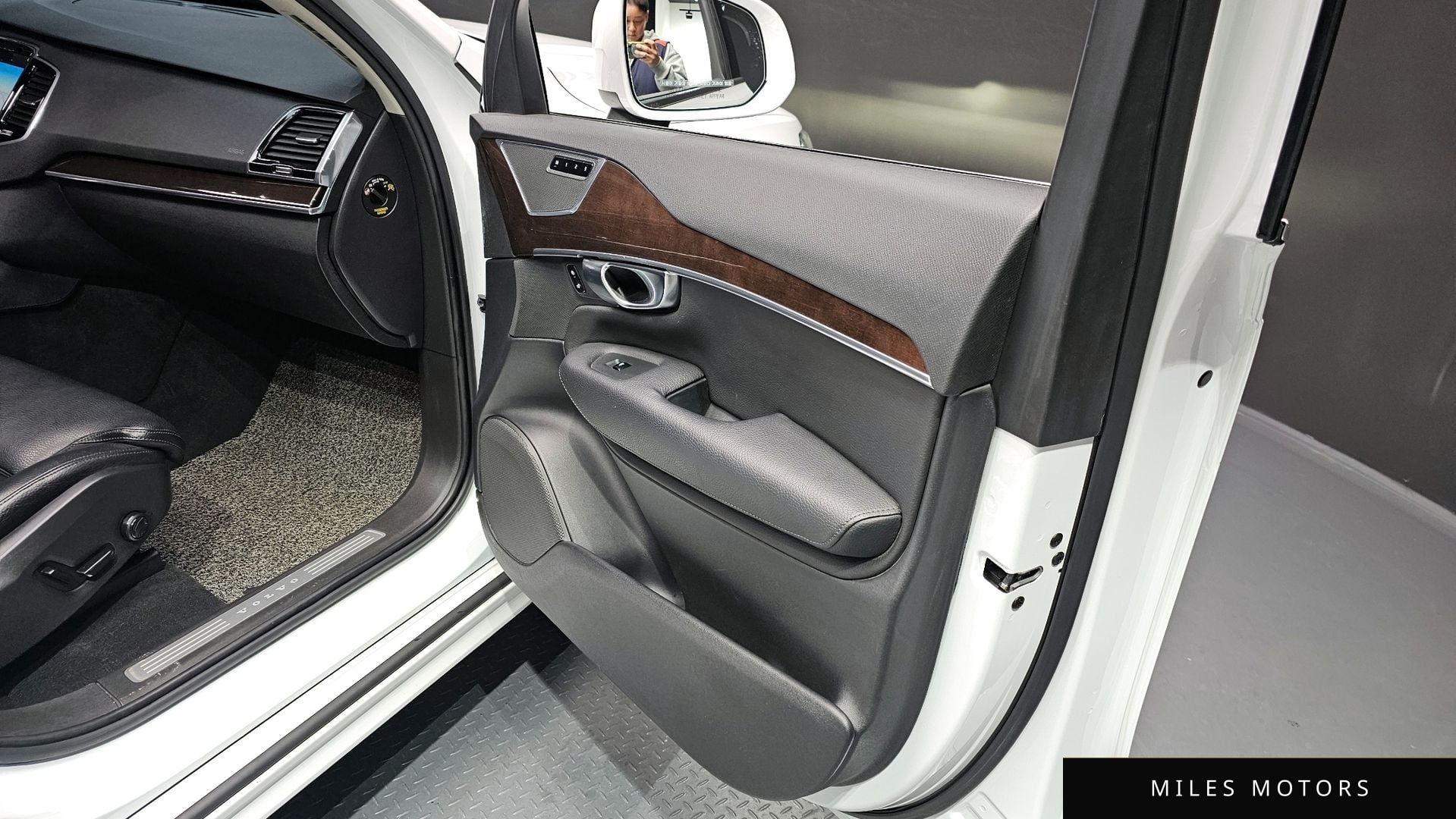 Volvo XC90 2019 — миниатюра 16