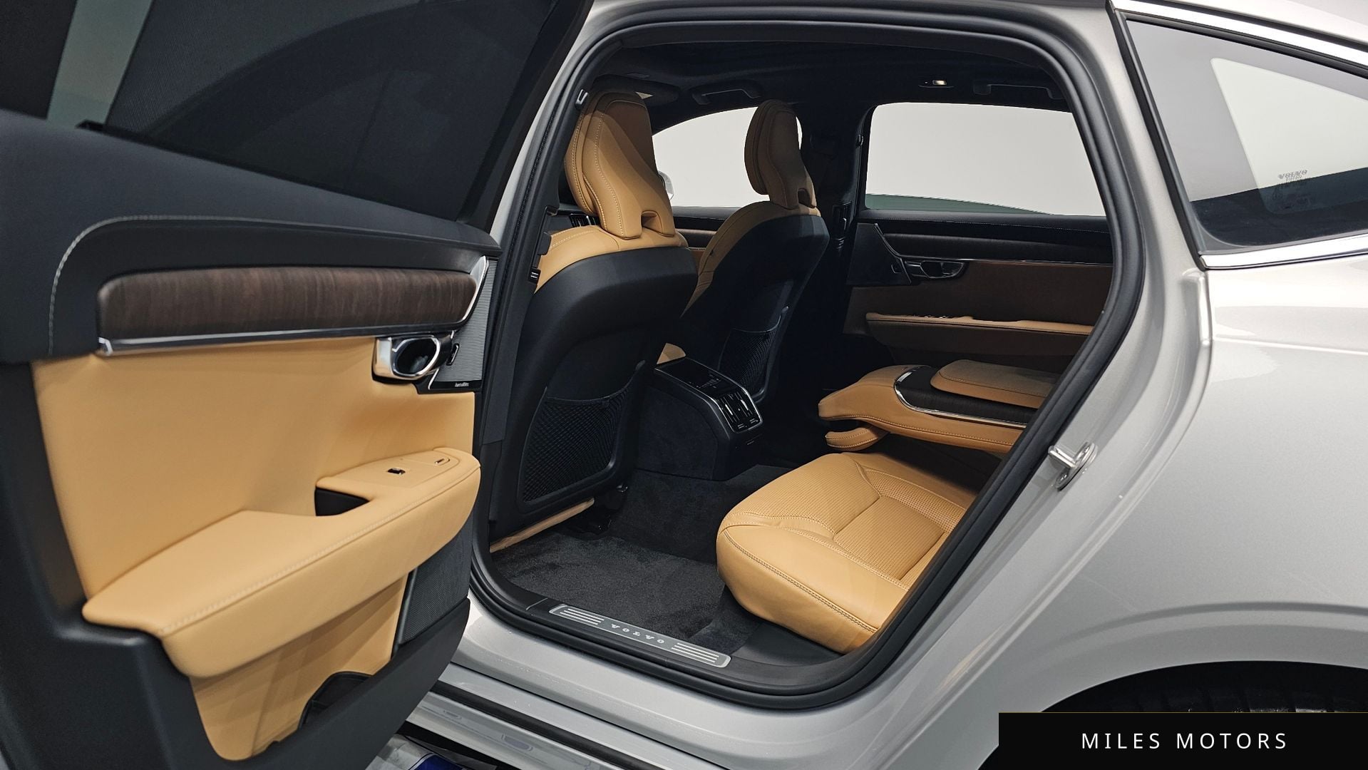 Volvo S90 2024 — миниатюра 17