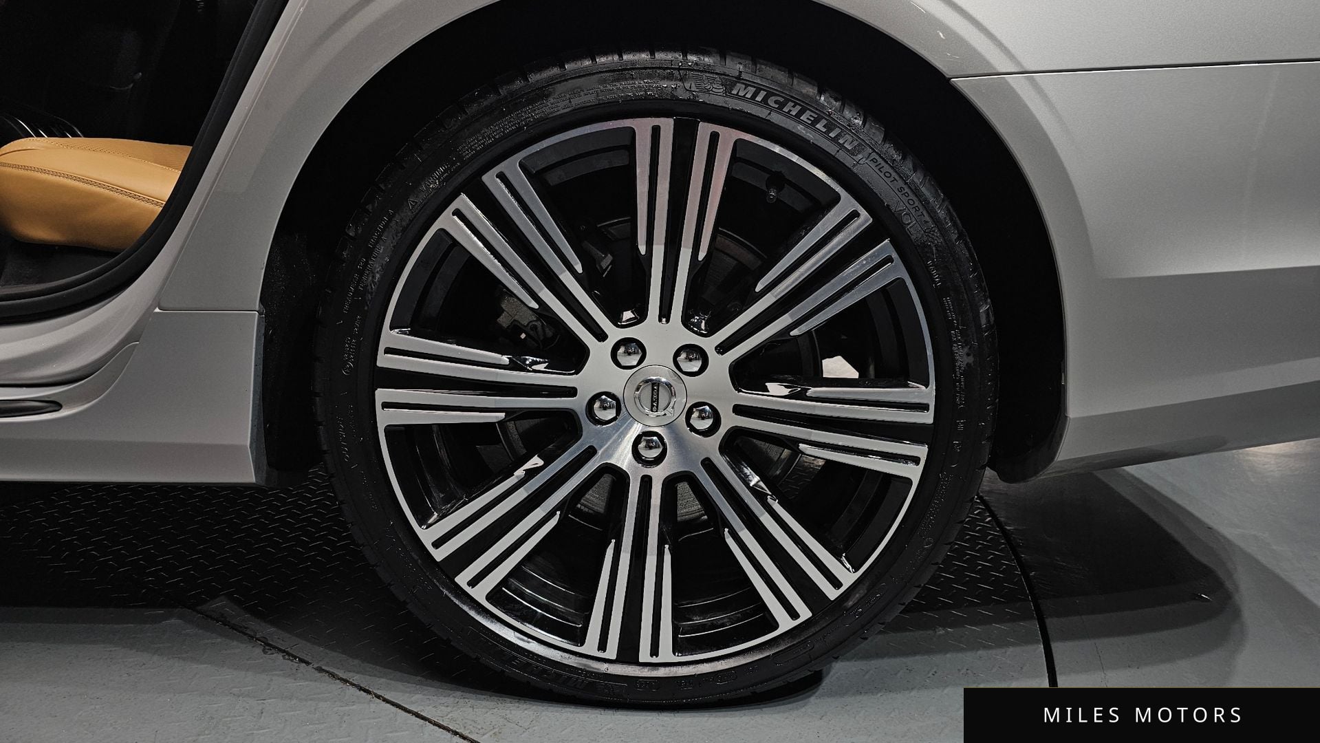 Volvo S90 2024 — миниатюра 6