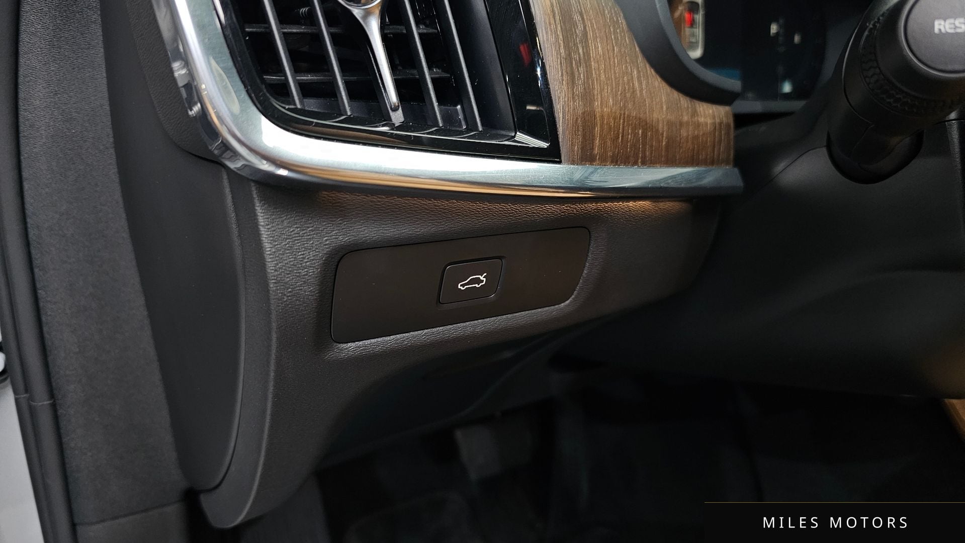 Volvo S90 2024 — миниатюра 27