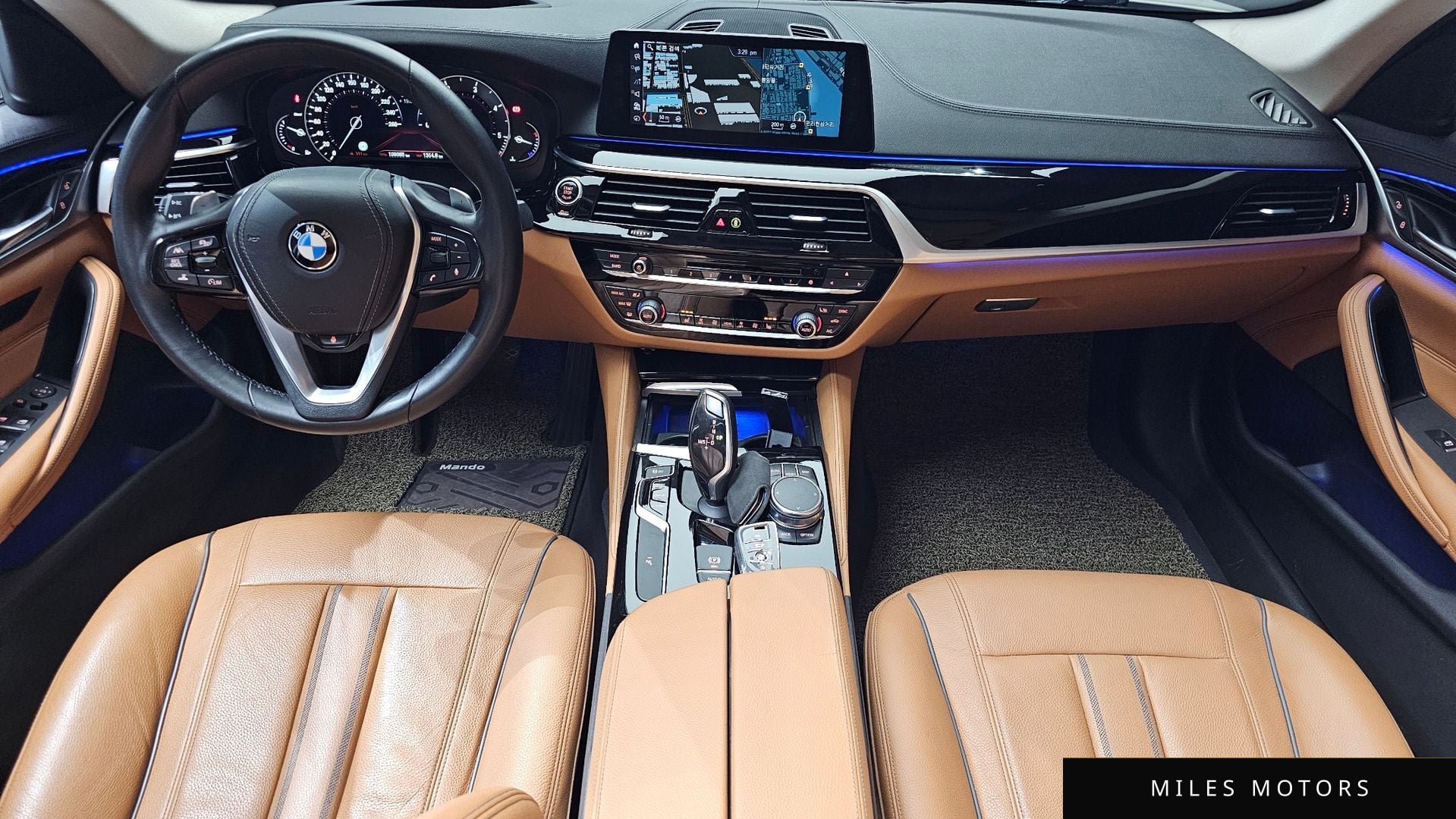 BMW 5 Series (G30) 2018 — миниатюра 10