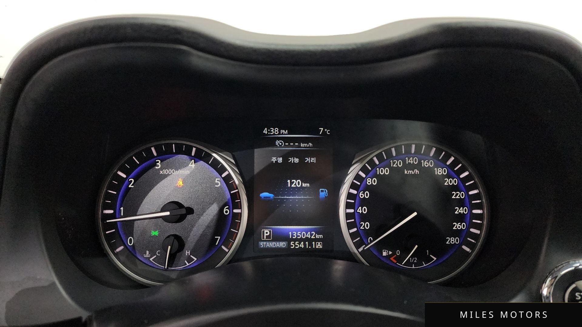 Infiniti Q50 2014 — миниатюра 8