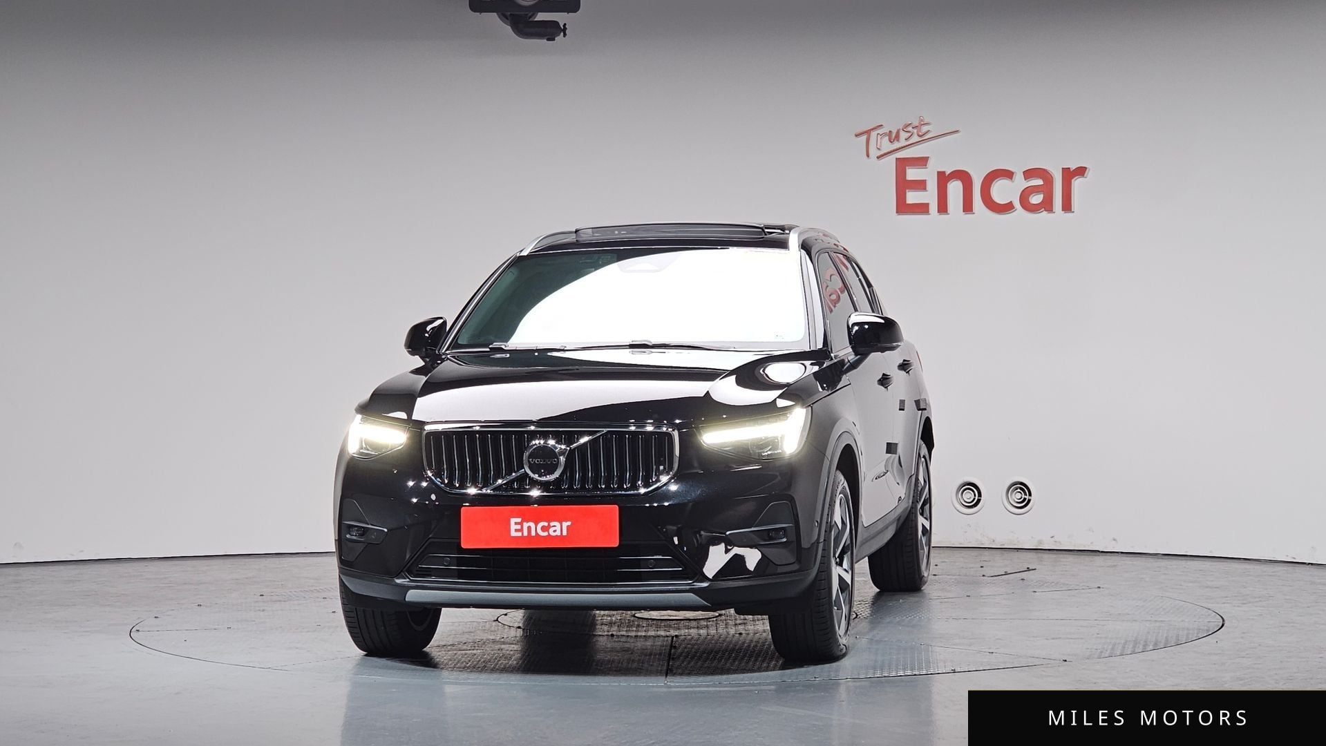 Volvo XC40 2025 — миниатюра 2