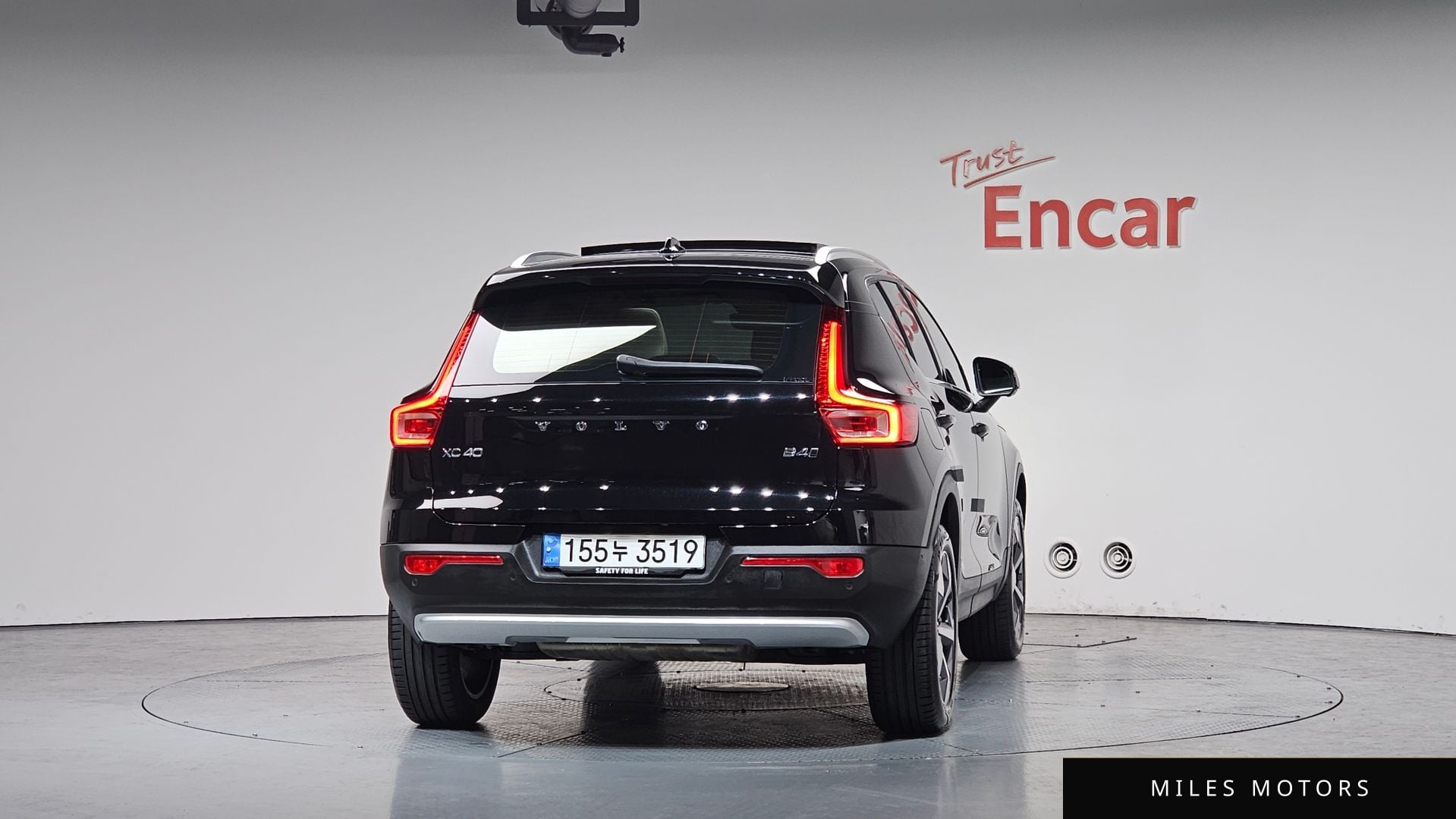 Volvo XC40 2025 — миниатюра 3