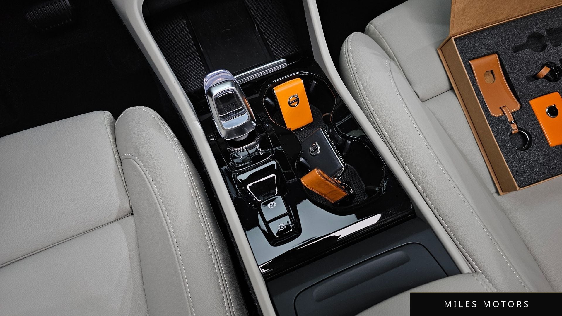 Volvo XC40 2025 — миниатюра 11