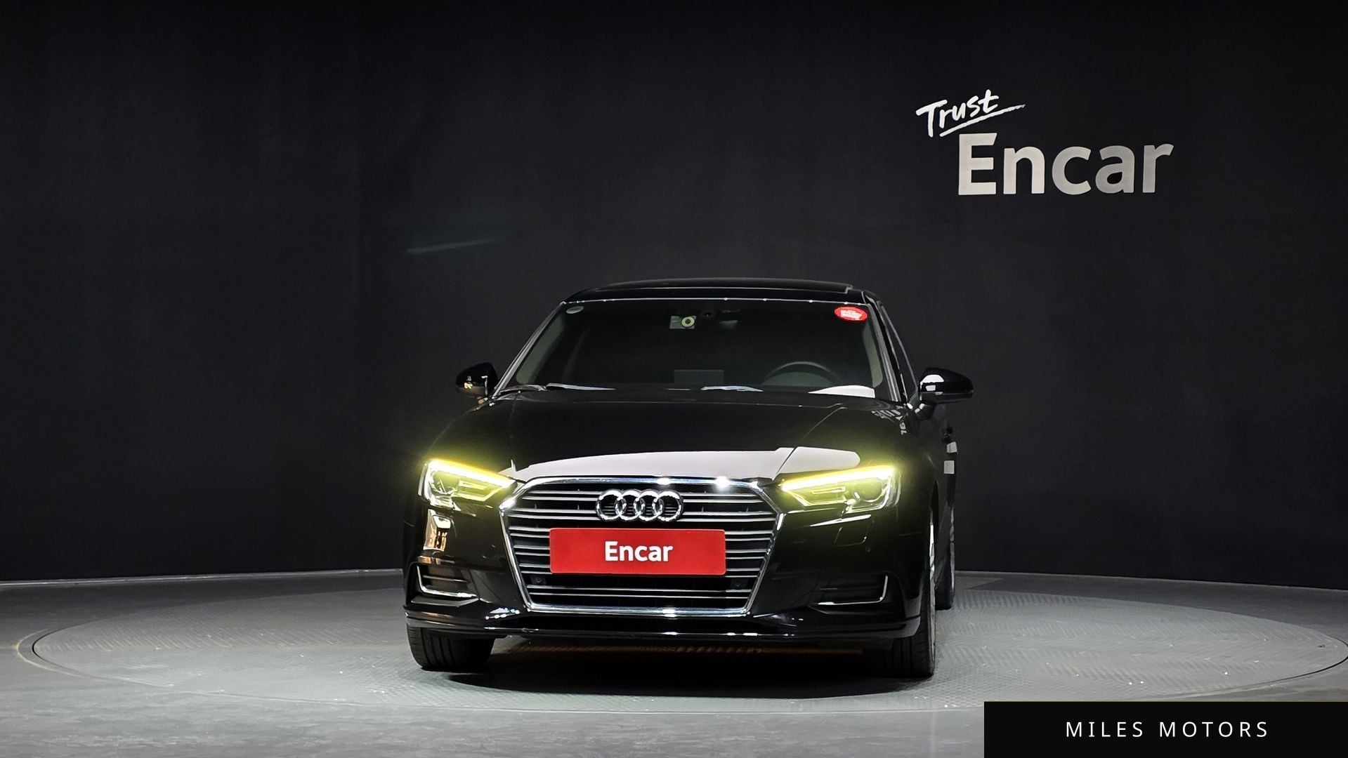 Audi A3 2018 — миниатюра 3
