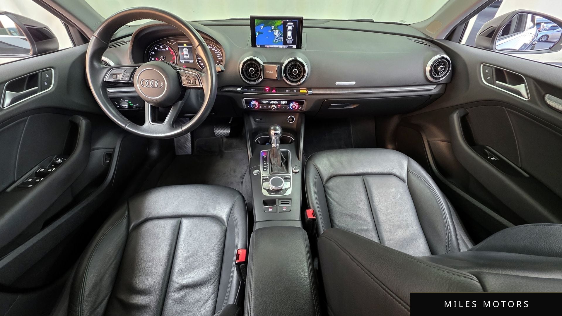 Audi A3 2018 — миниатюра 10