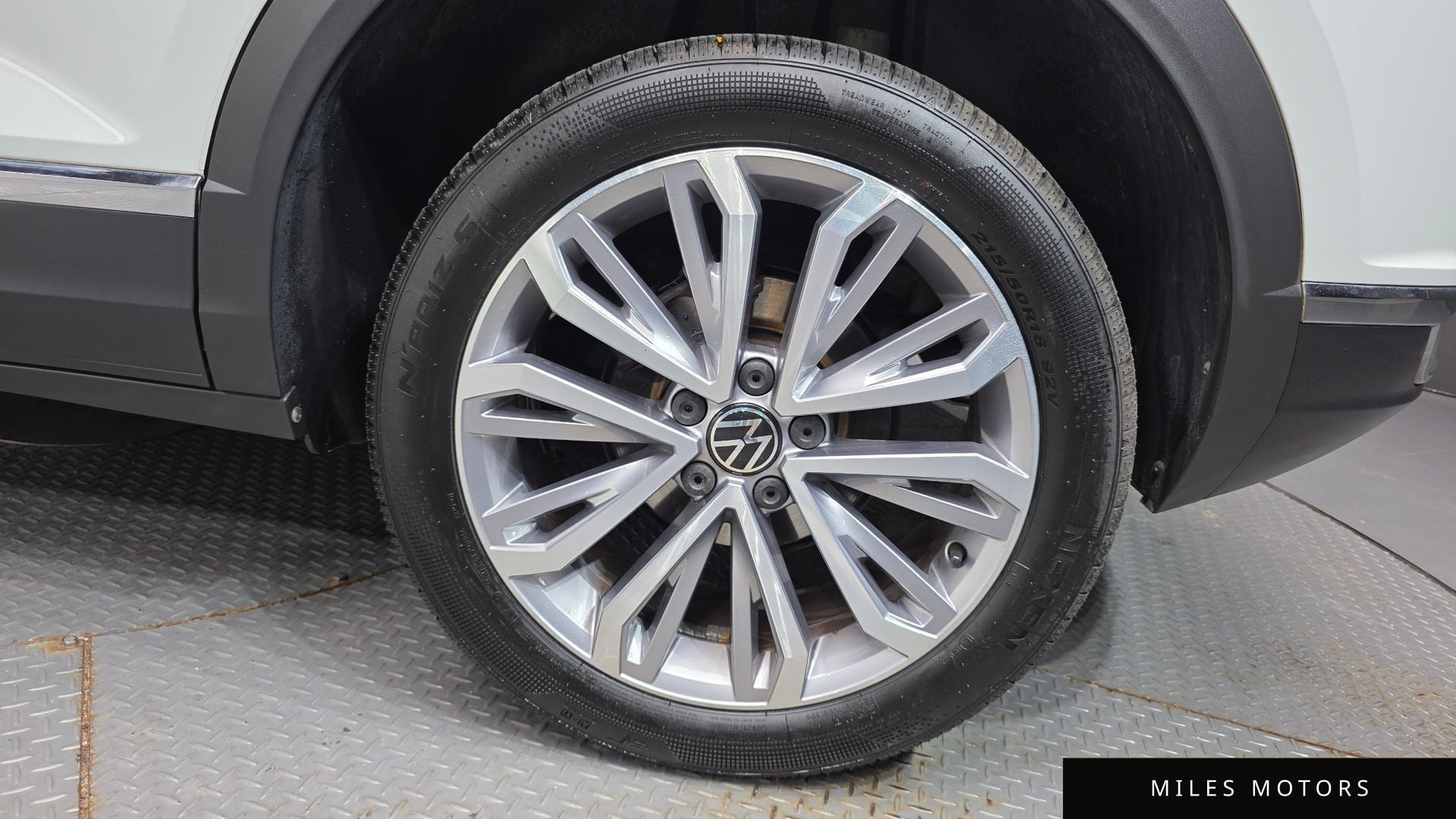 Volkswagen 티록 2022 — миниатюра 7