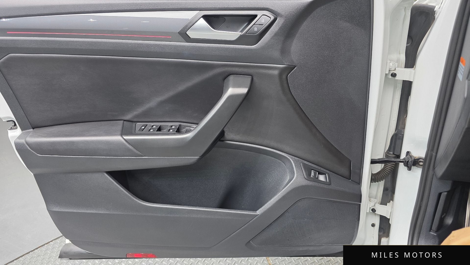 Volkswagen 티록 2022 — миниатюра 14