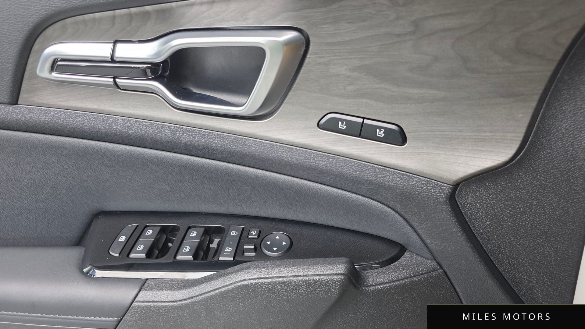 Kia Sportage 2022 — миниатюра 11