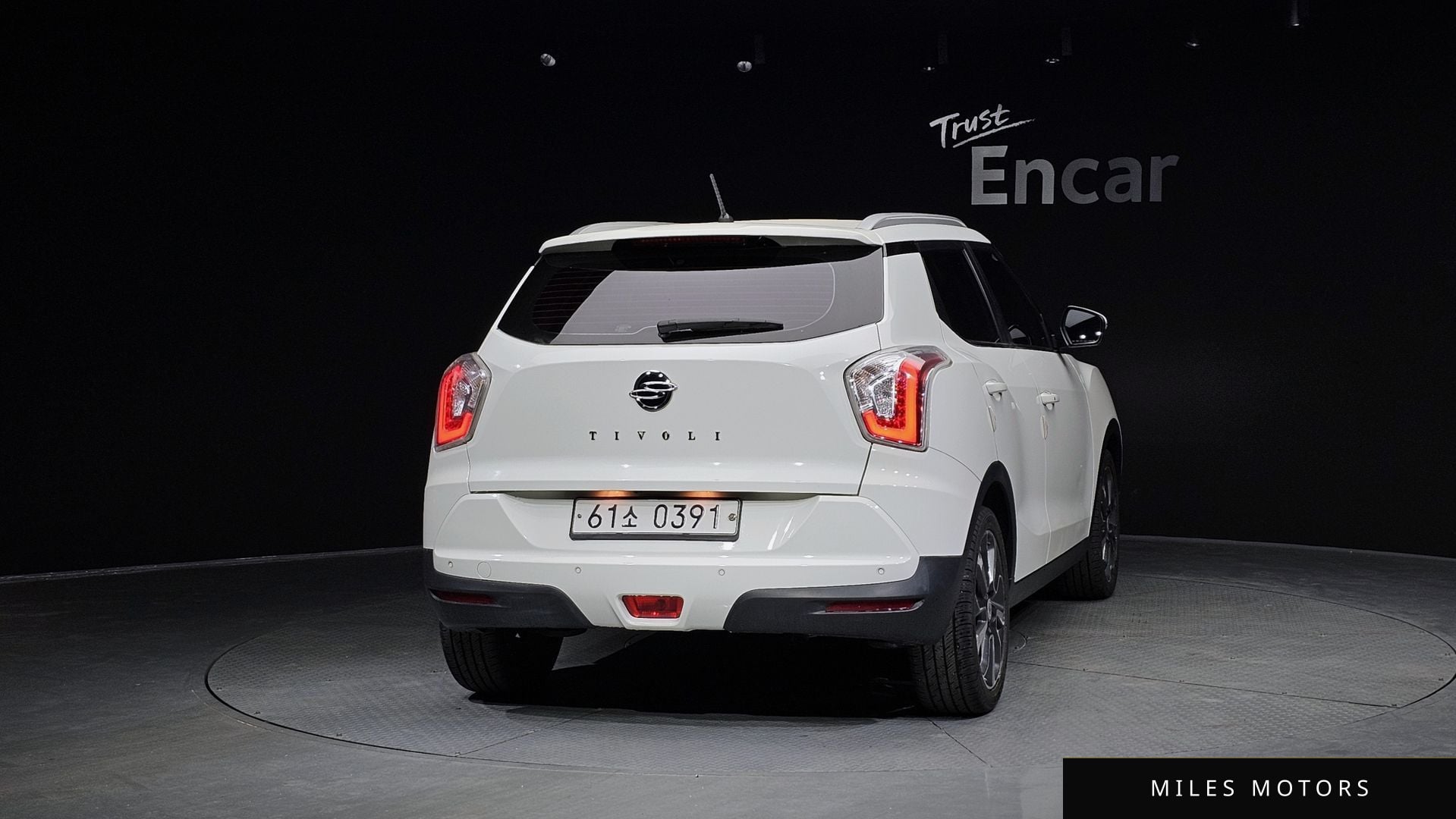 KG Mobility Tivoli 2016 — миниатюра 4