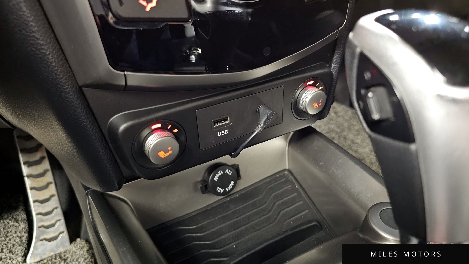 KG Mobility Tivoli 2016 — миниатюра 12