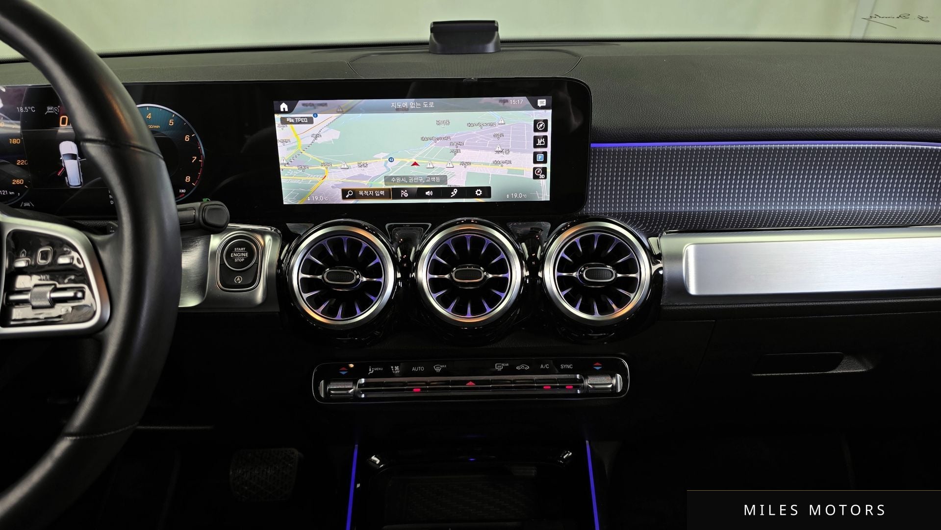 Mercedes-Benz GLB-Class X247 2021 — миниатюра 14